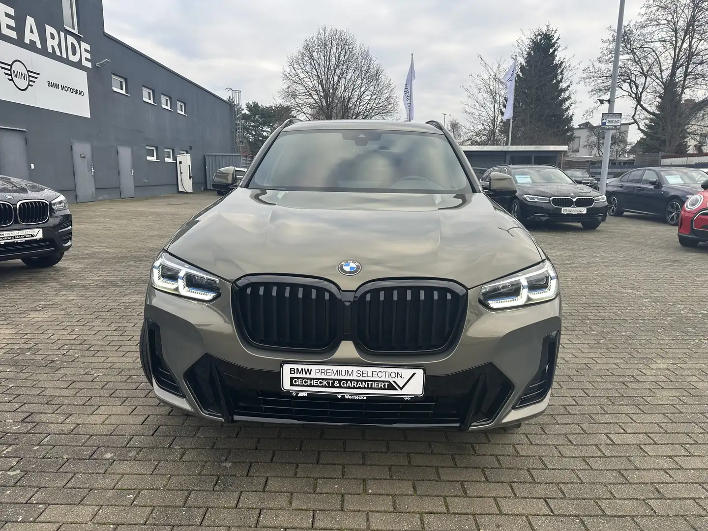 BMW X3 xDrive30d M Sportpaket HK HiFi DAB WLAN AHK Gold - 2