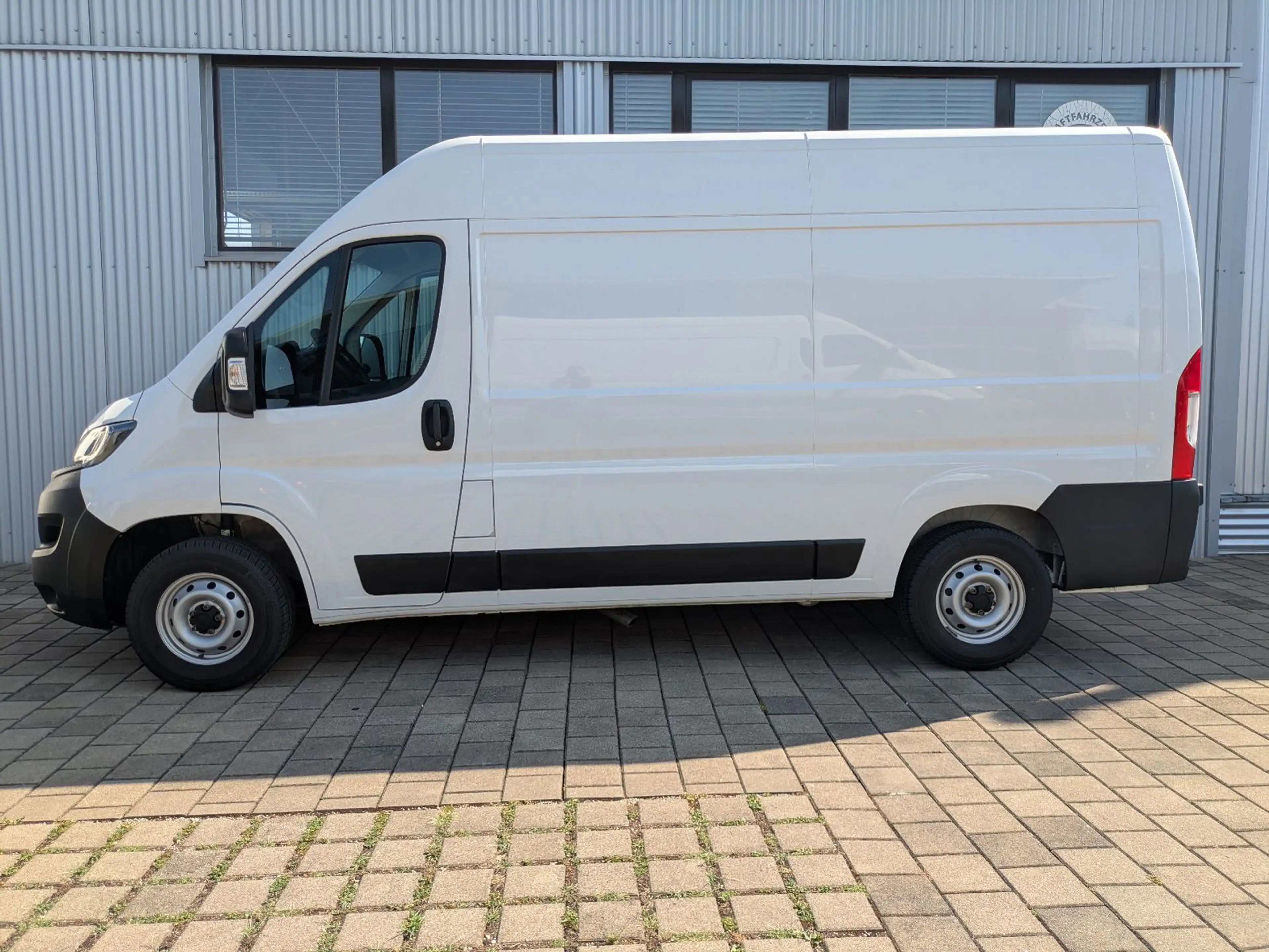 Fiat Ducato 3,3t L2H2 120PS Klima PDC Tempo 2,2ltr. — photo 12