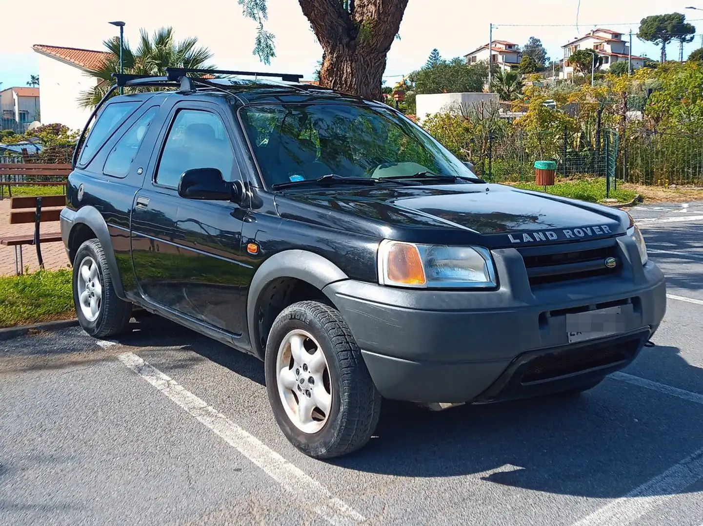 Land Rover Freelander TD4 Hard Top 2.0 TD 16v Fekete - 1