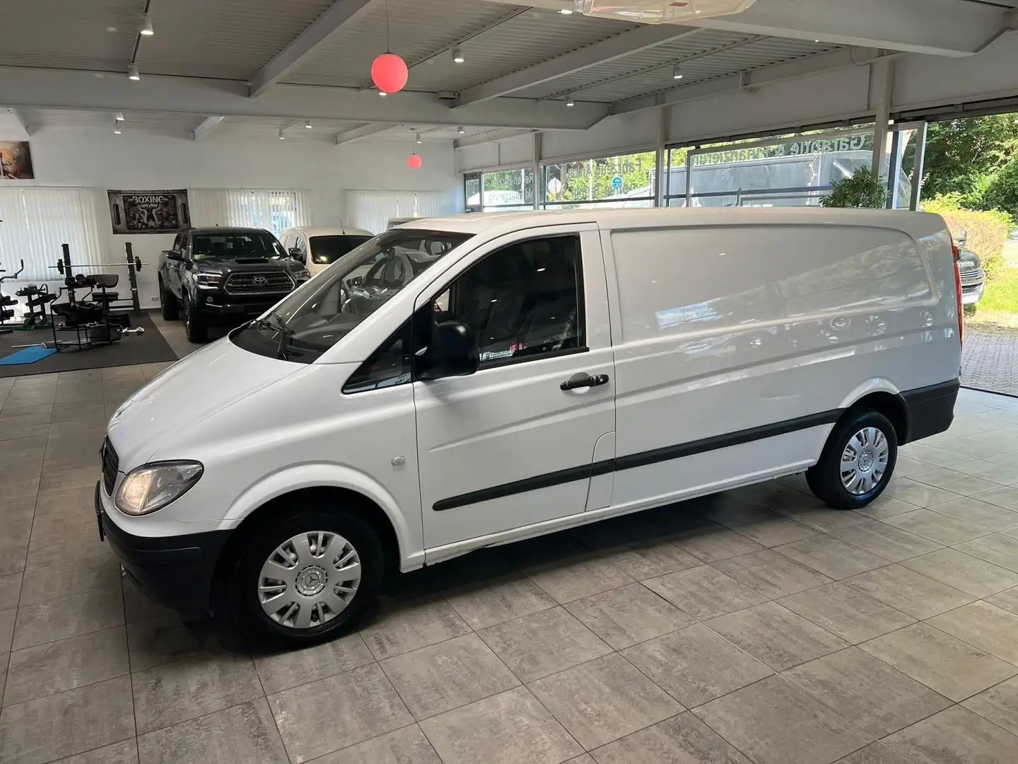 Mercedes-Benz Vito Kasten 115 CDI extralang*Garantie*Klima*AHK White - 2