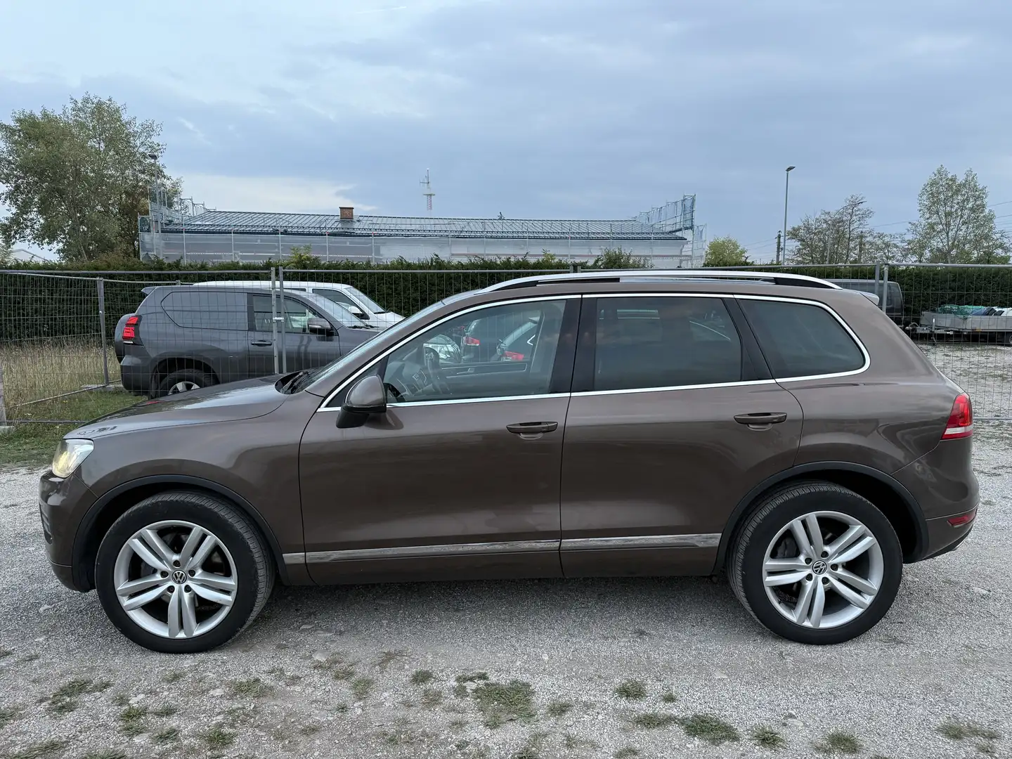 Volkswagen Touareg 4.2 V8 TDI Automatik Braun - 2