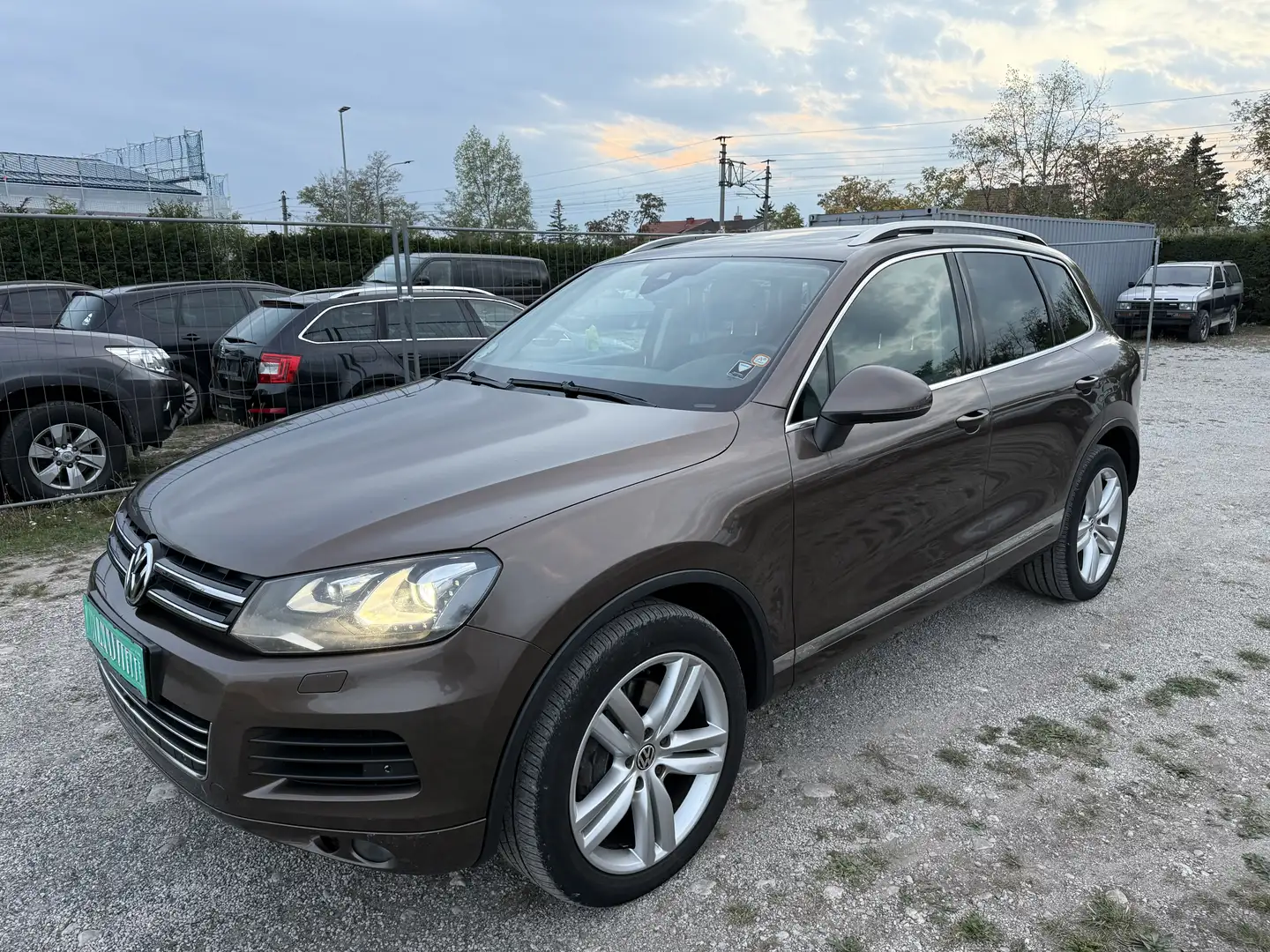 Volkswagen Touareg 4.2 V8 TDI Automatik Braun - 1