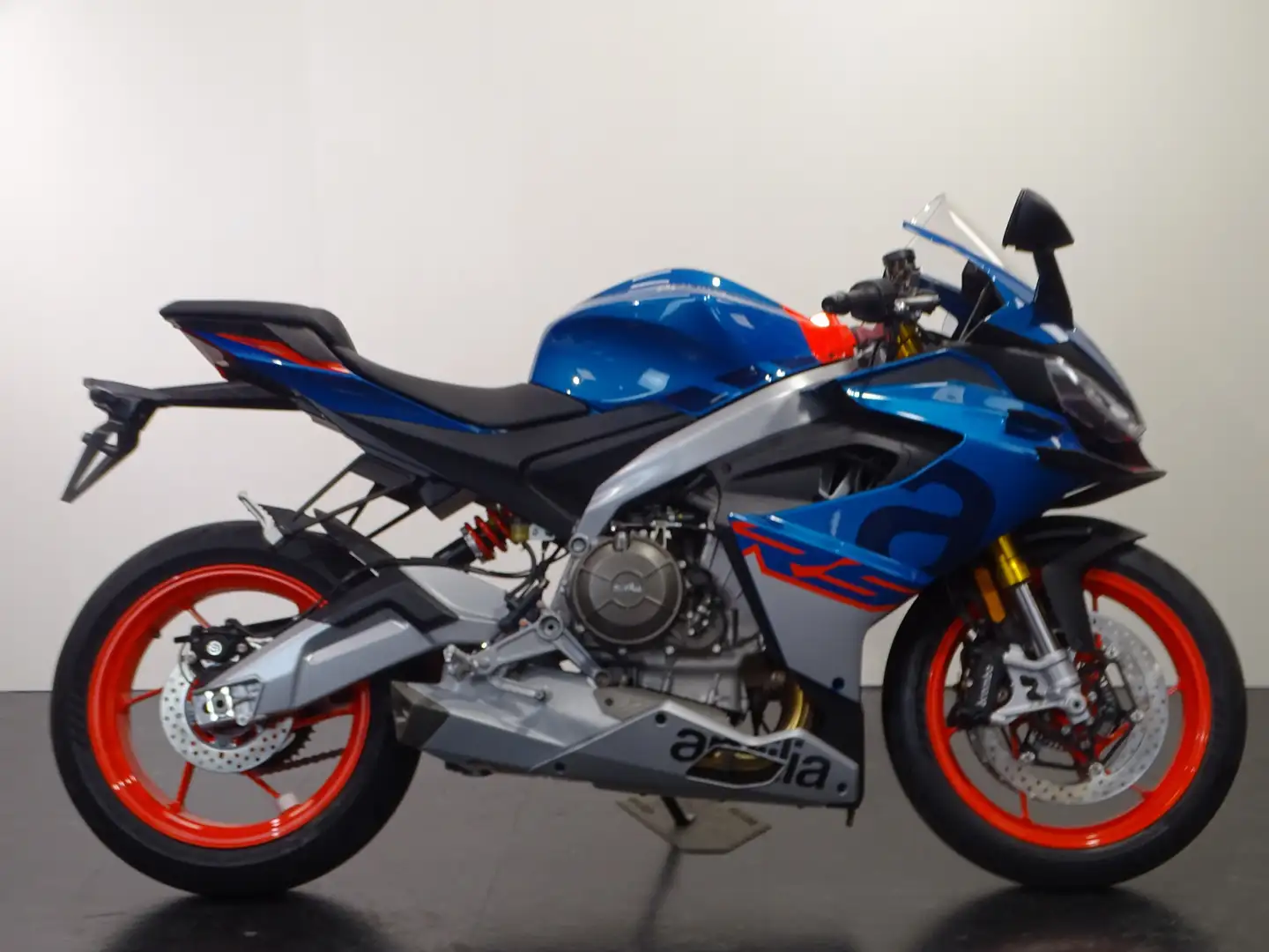 Aprilia RS 660 Blauw - 1