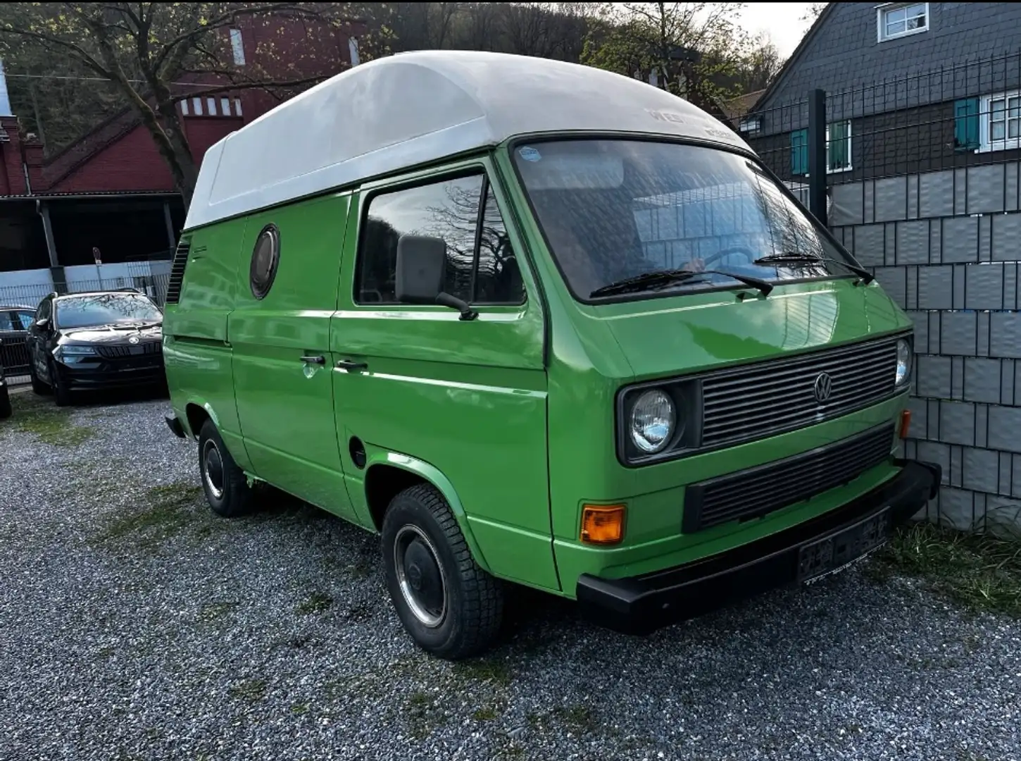 Volkswagen T3 T3, Wohnmobil Oldtimer mit H-Kennzeichen Grün - 1