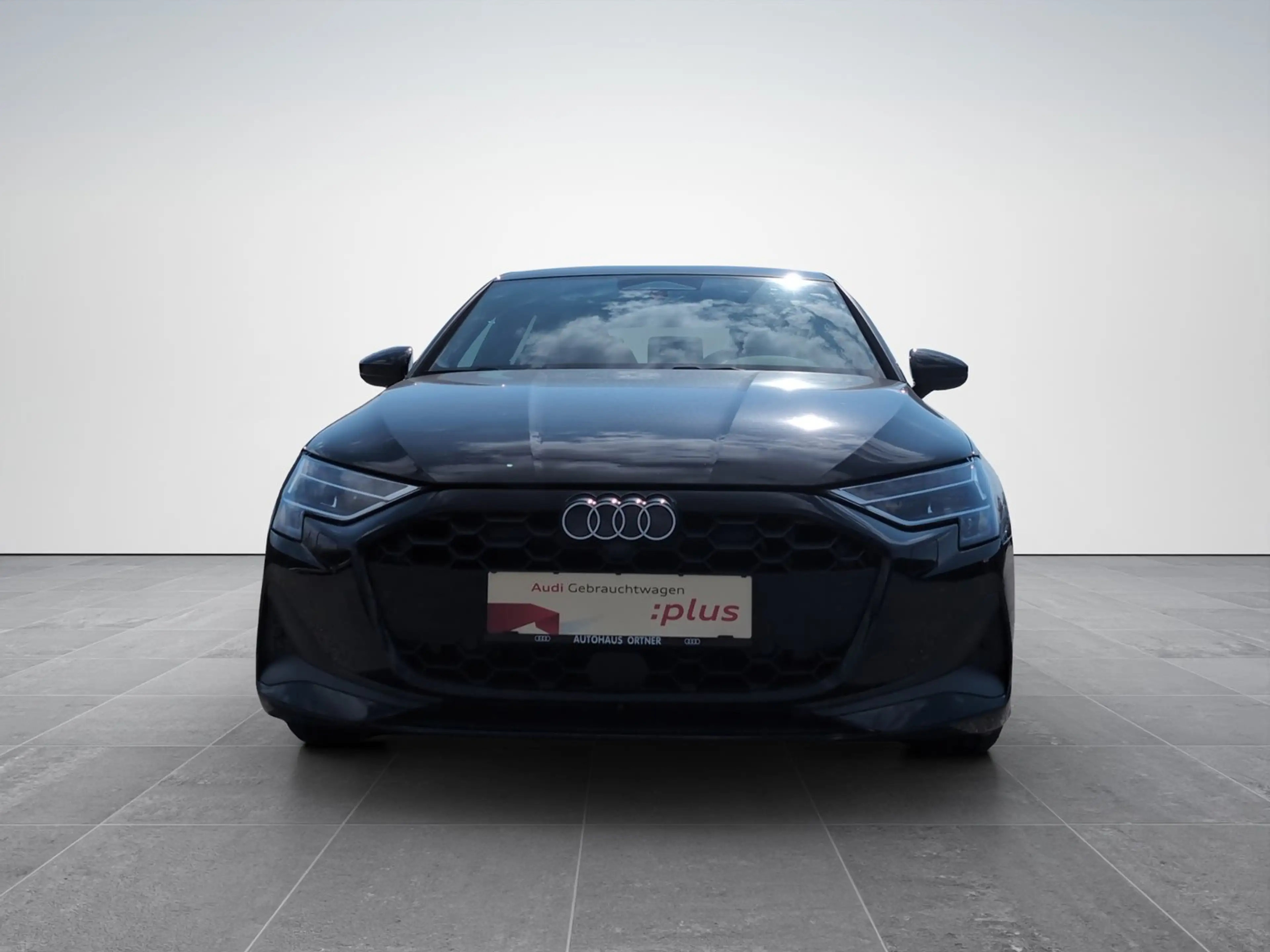Audi A3 35 TDI — photo 2