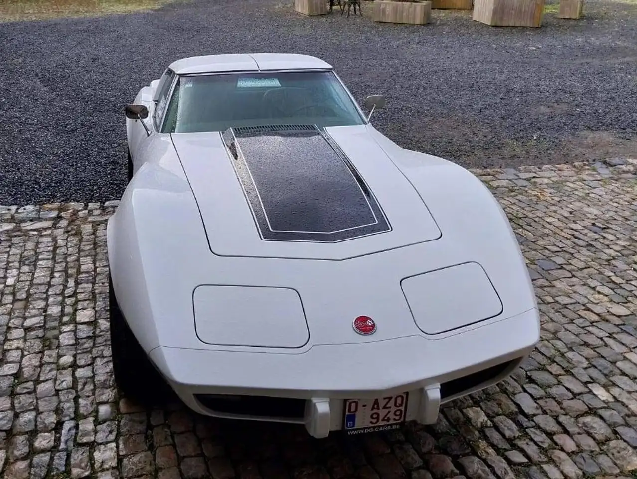 Corvette C3 Stingray, foto 1