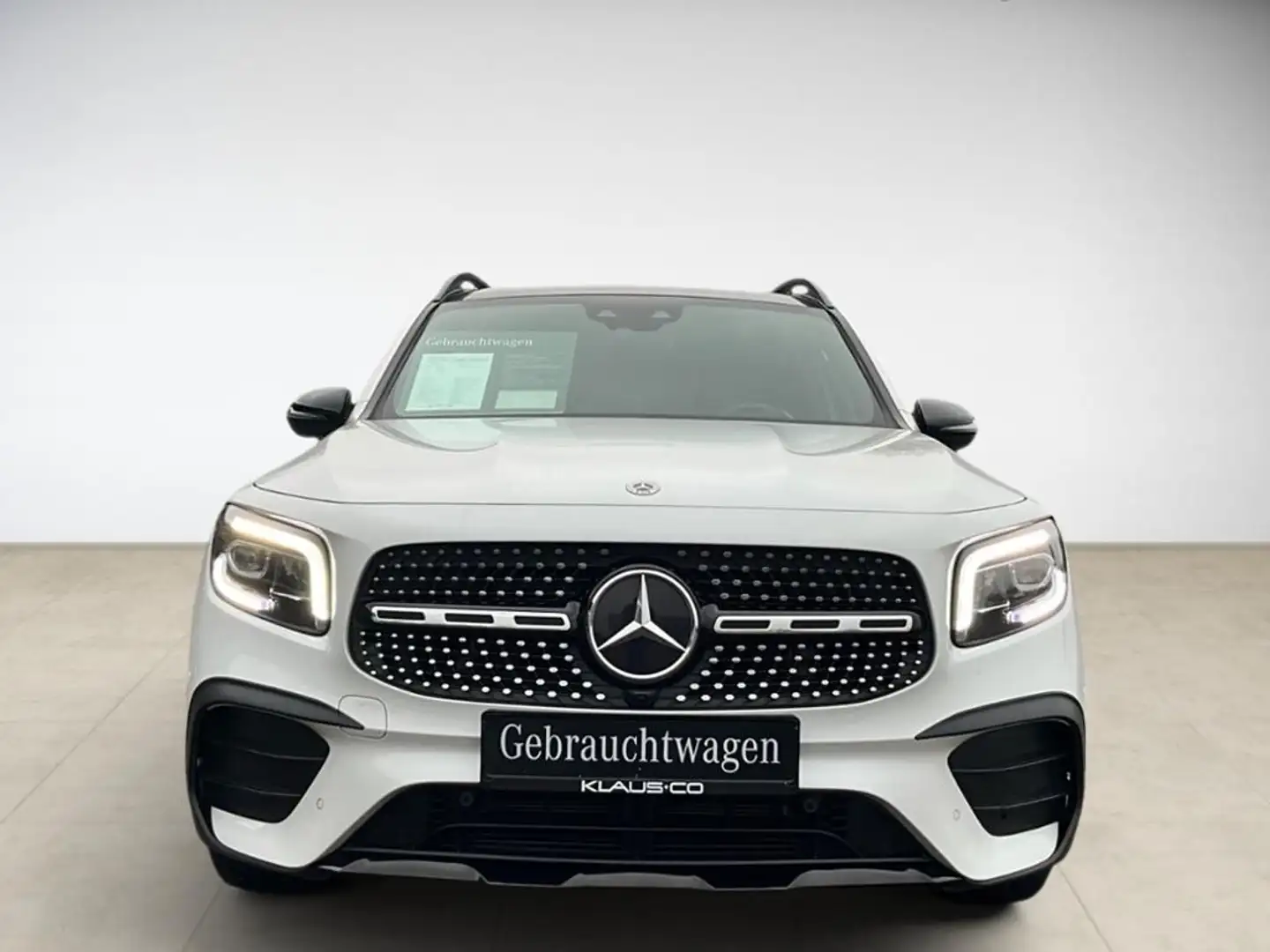 Mercedes-Benz GLB 200 d AMG 4MATIC AHK AUT Kam. KlimaA LED LM Weiß - 2