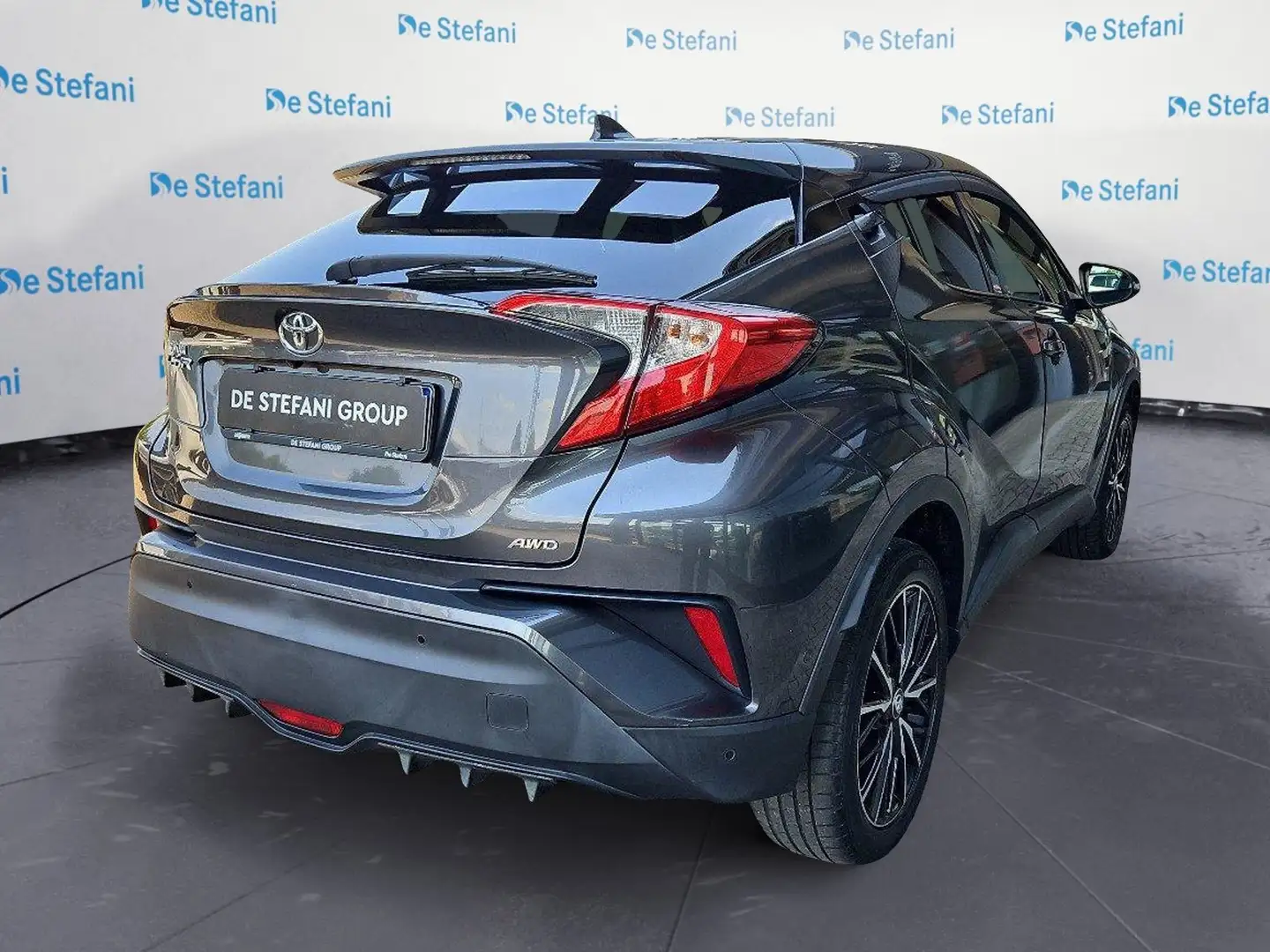 Toyota C-HR C-HR 1.2t Lounge 4wd cvt Grigio - 2