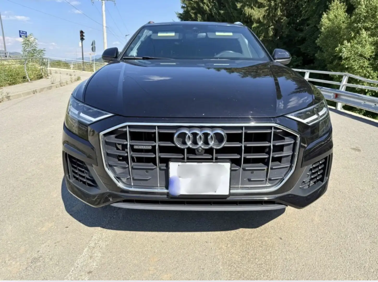 Audi Q8 55 TFSI quattro tiptronic - 2