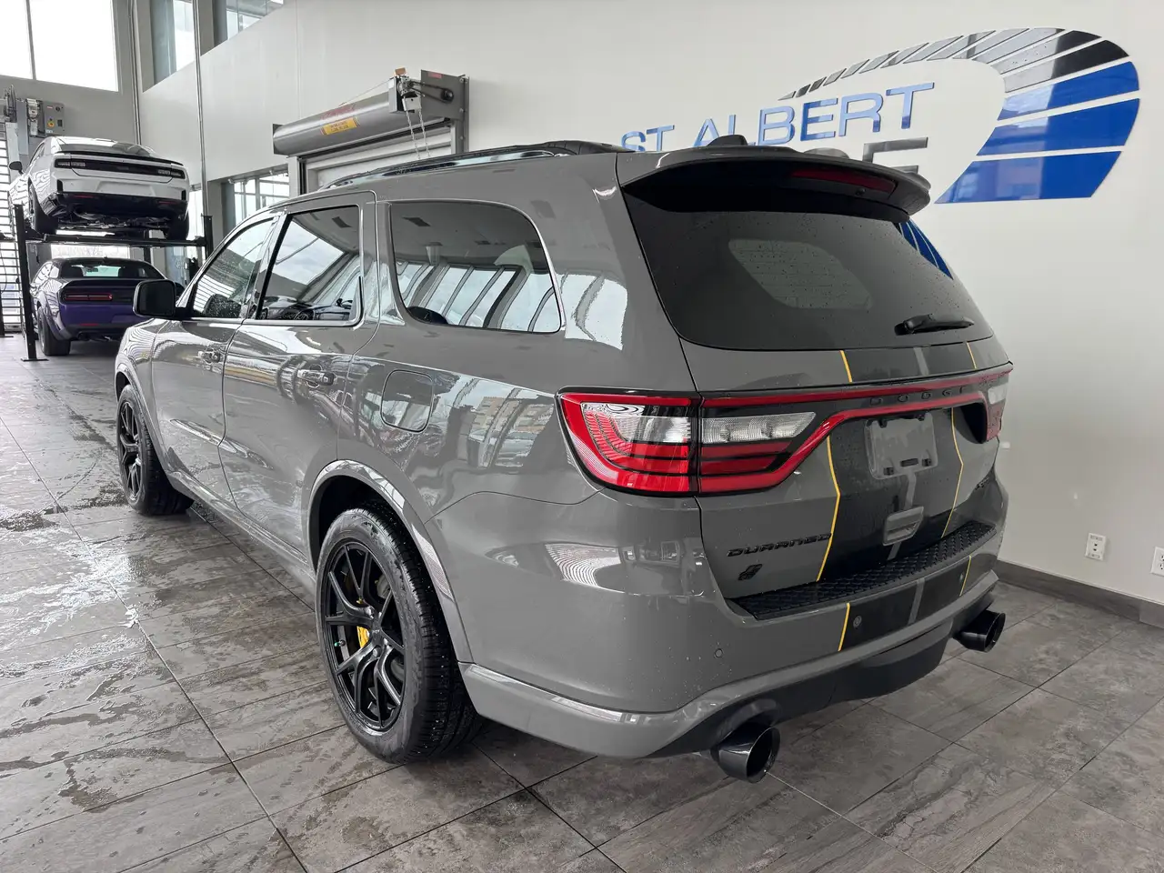 Dodge Durango снимка Dodge Durango