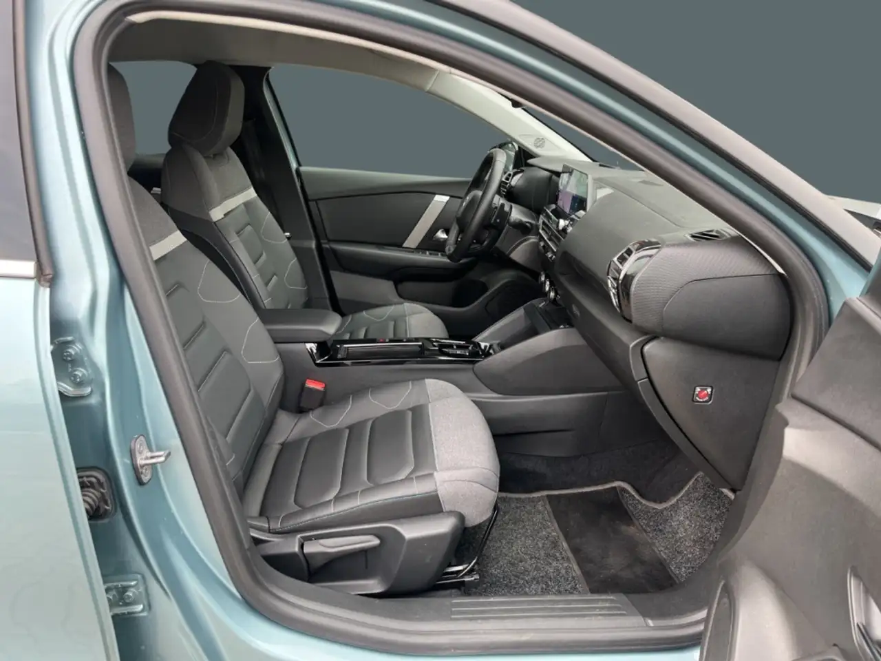Citroen C4 Shine LED Kamera Navi Keyless CarPlay Android Auto 17