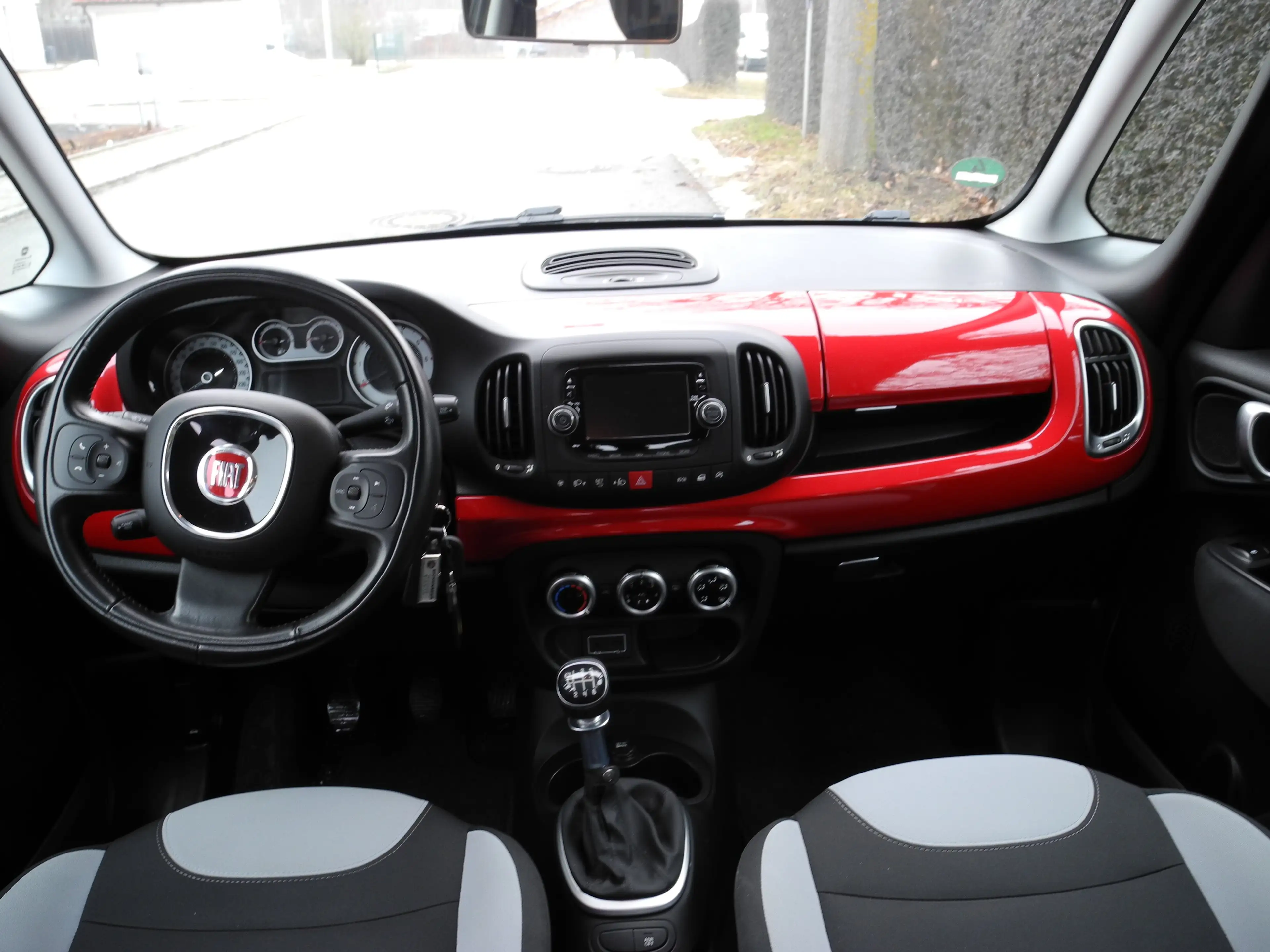 Fiat 500L 500L Diesel Living 1.6 Multijet Start — photo 12