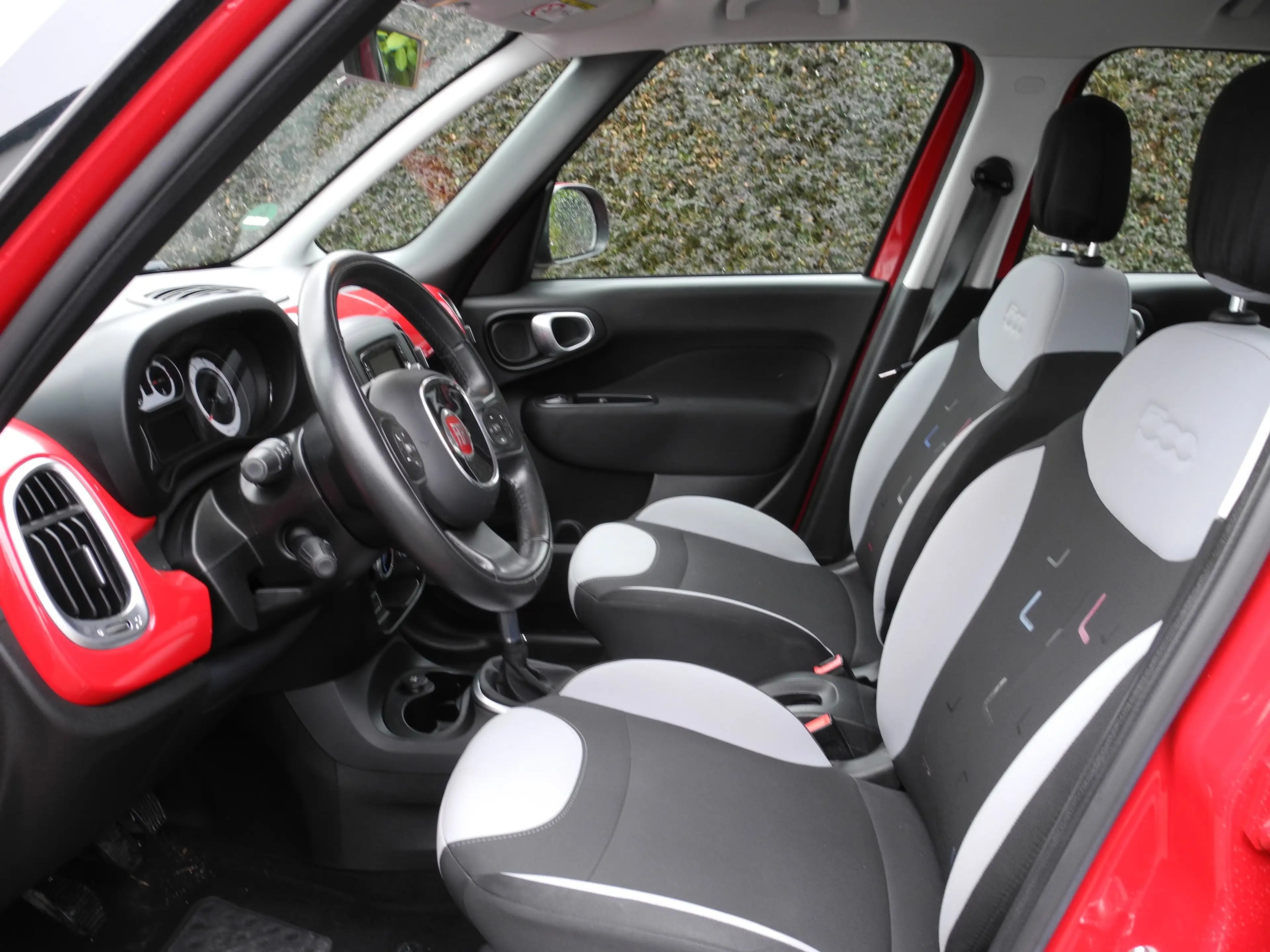 Fiat 500L 500L Diesel Living 1.6 Multijet Start — photo 8