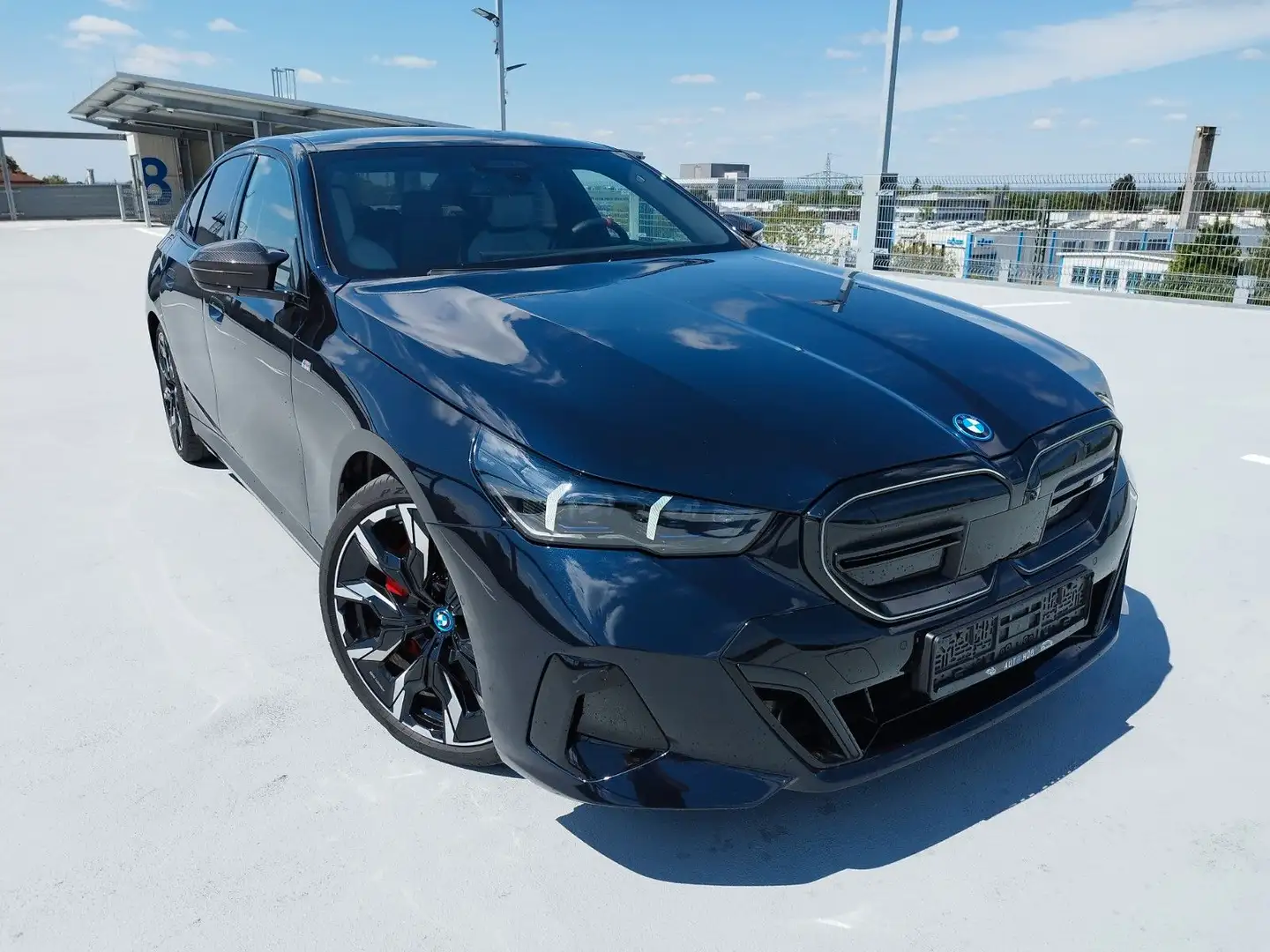 BMW i5 M60 xDrive MFahrwProf/B&W/360°/Carbon/NP123´ Schwarz - 1