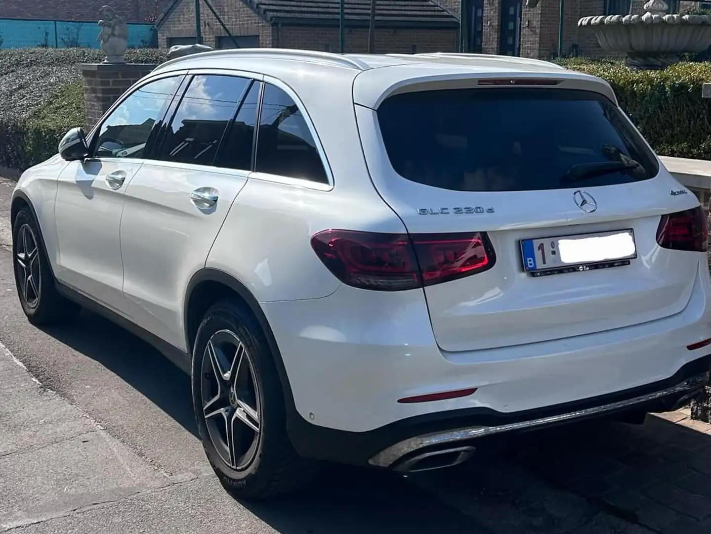 Mercedes-Benz GLC 220 GLC 220 d 4-Ma Business Solution (EU6AP) Blanc - 1