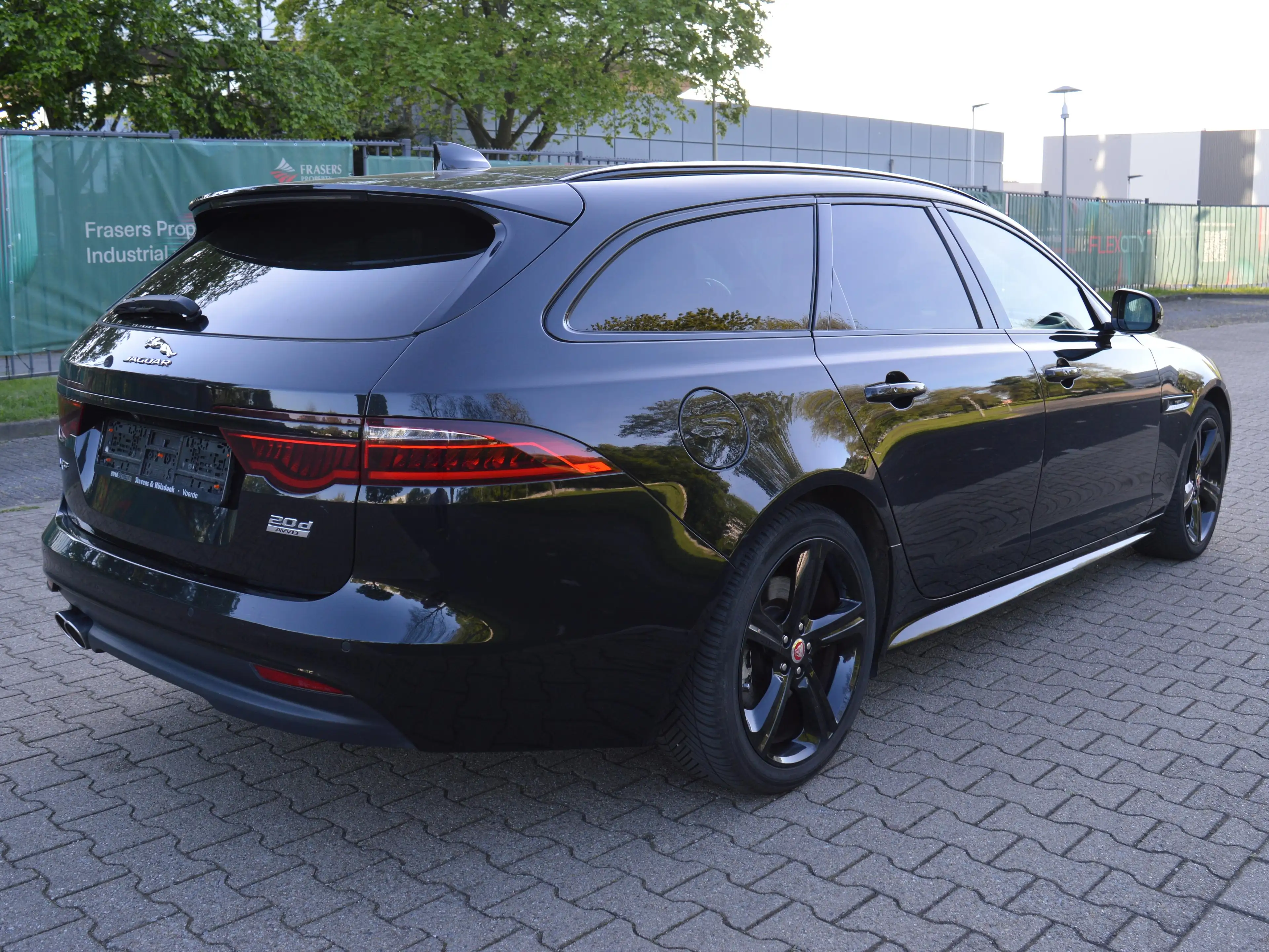 Jaguar XF Chequered Flag AWD*Panoramadach*Leder*Navi* — photo 6