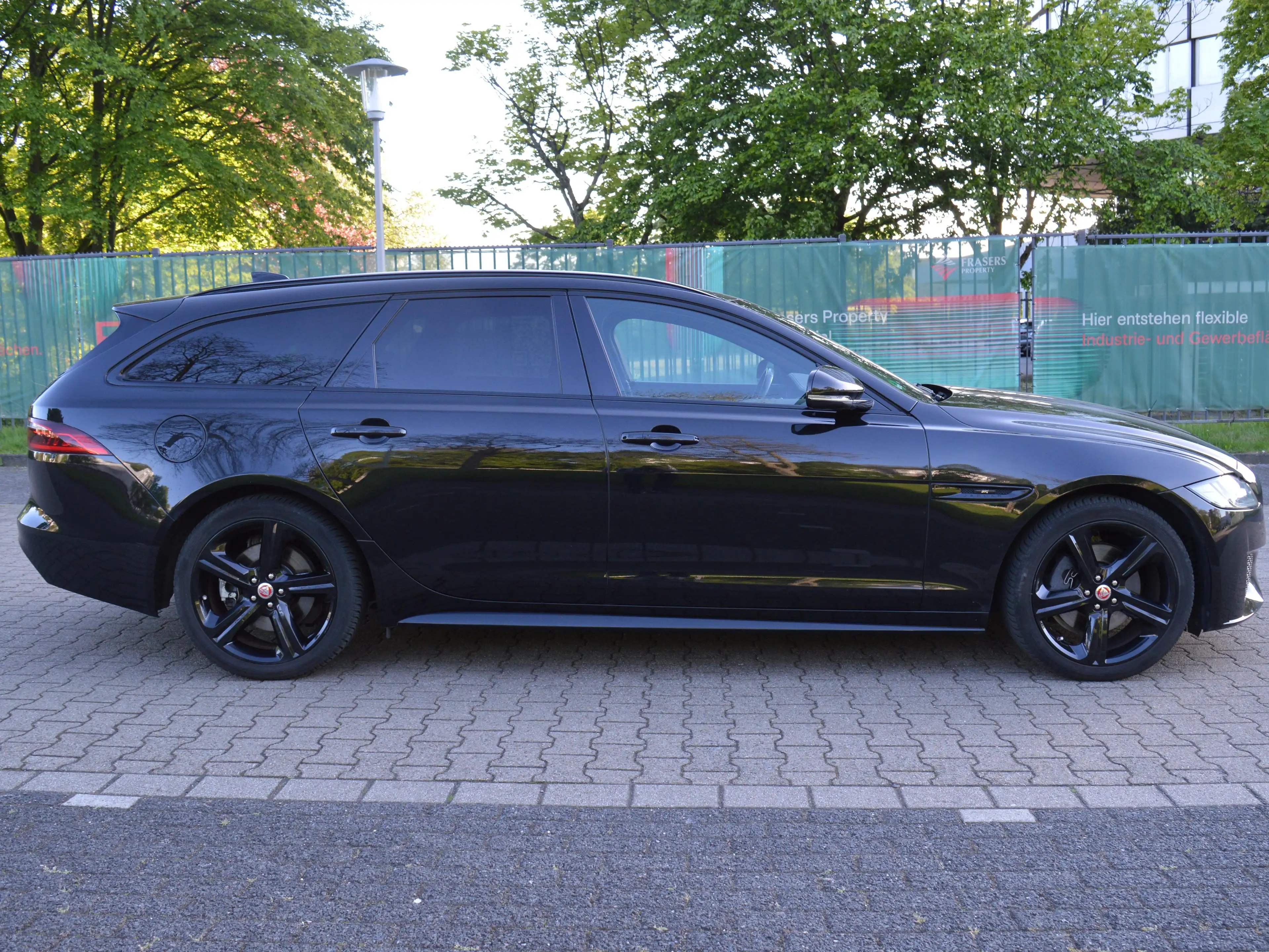 Jaguar XF Chequered Flag AWD*Panoramadach*Leder*Navi* — photo 5
