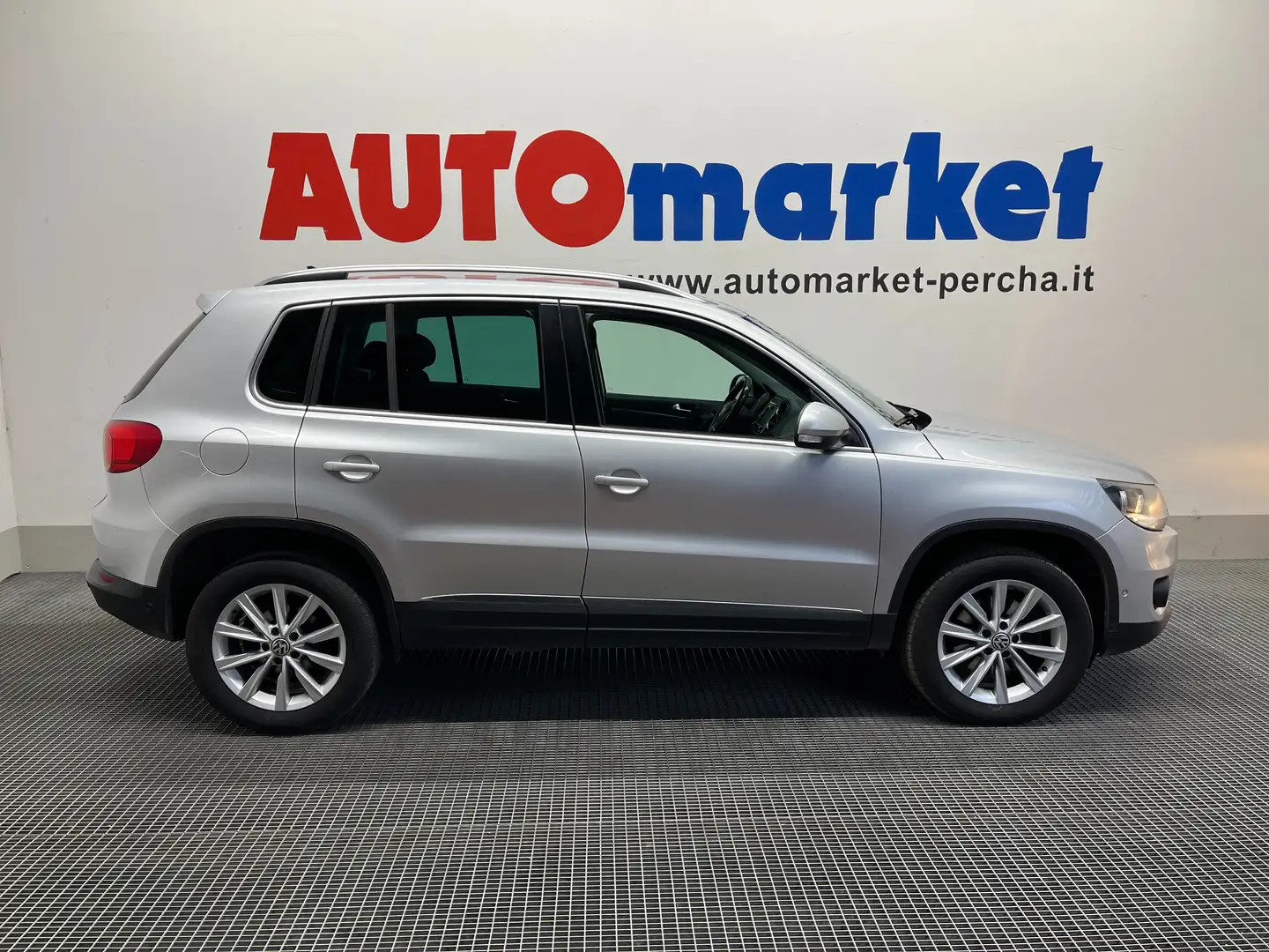 Volkswagen Tiguan 2.0 tdi  Sport&Style 4Motion DSG Argento - 1