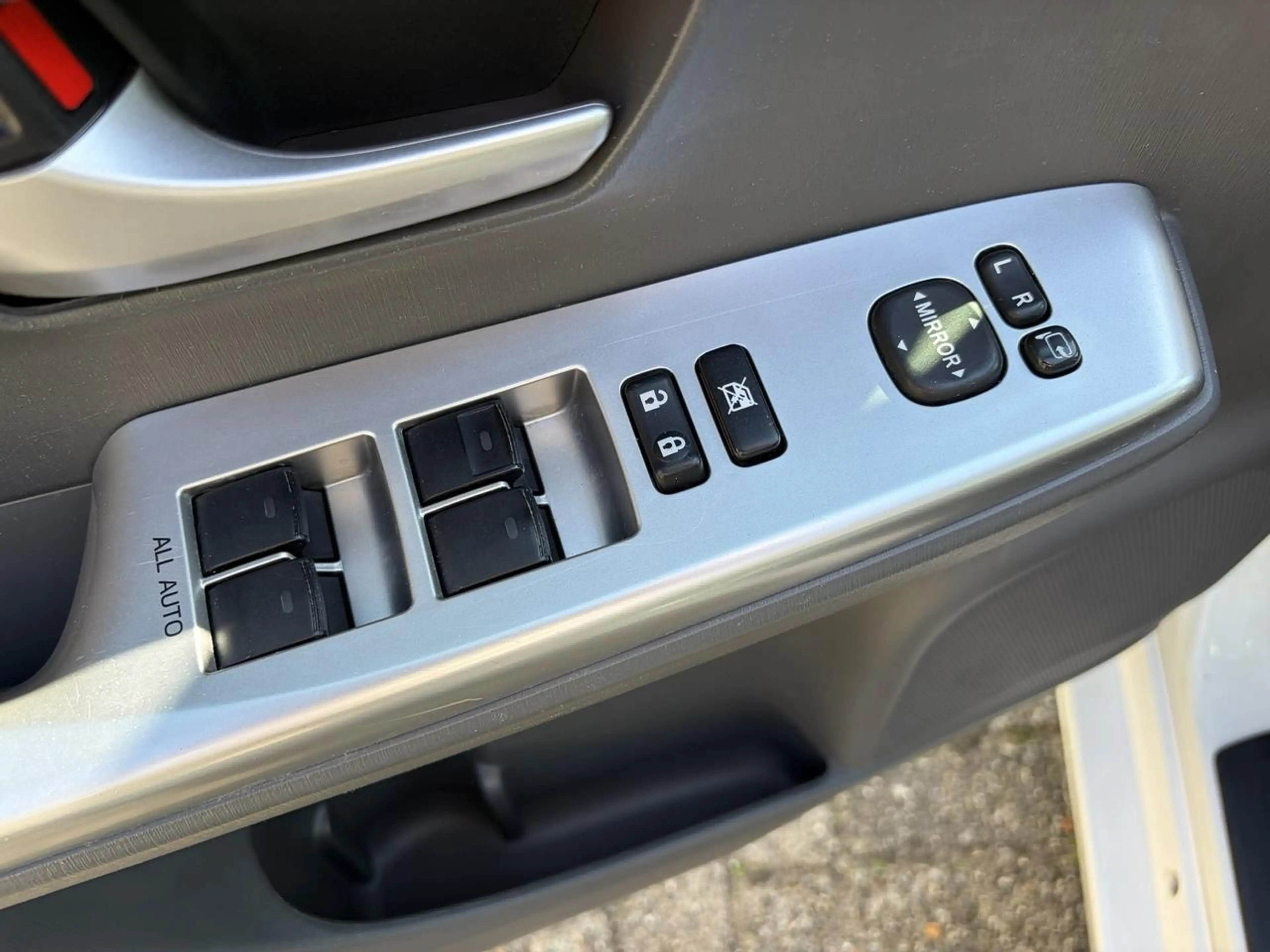 Toyota Prius+ PRIUS WAGON 1.8 Hybrid Aspiration 7-zits + 12 MND — photo 14
