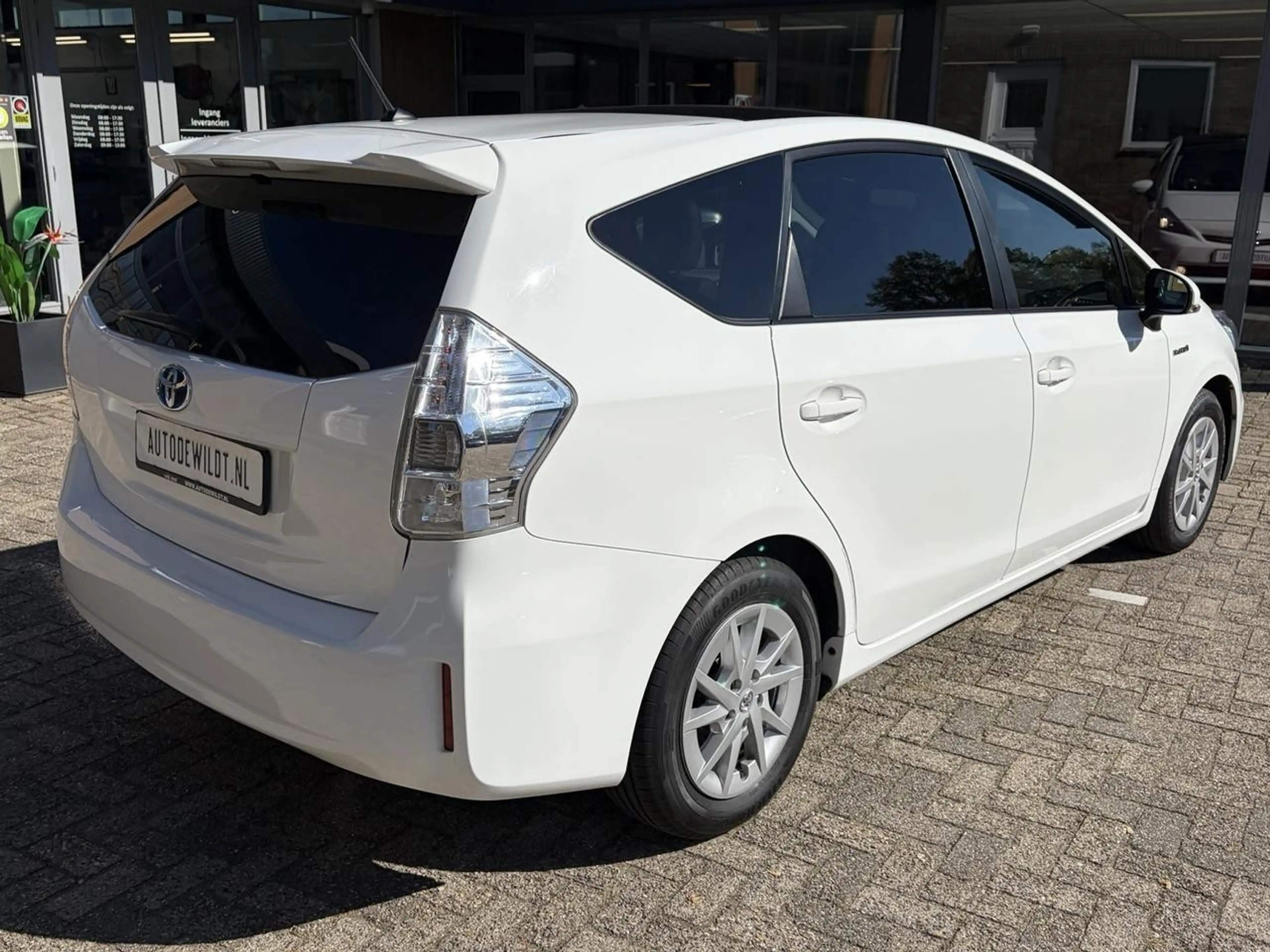 Toyota Prius+ PRIUS WAGON 1.8 Hybrid Aspiration 7-zits + 12 MND — photo 4