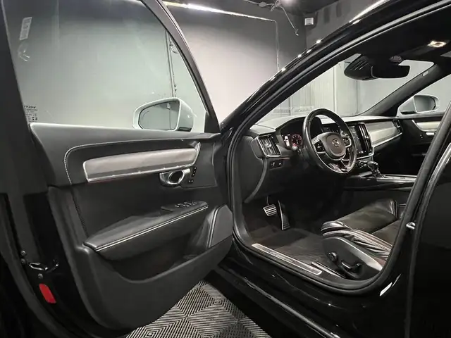 Volvo V90 view 10