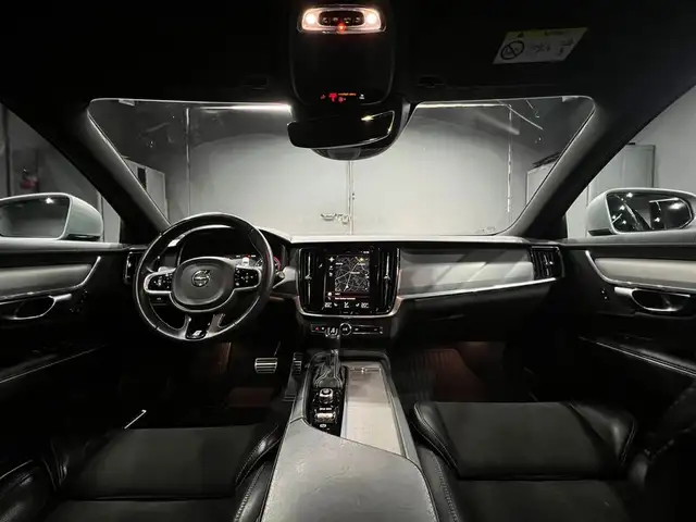 Volvo V90 view 15
