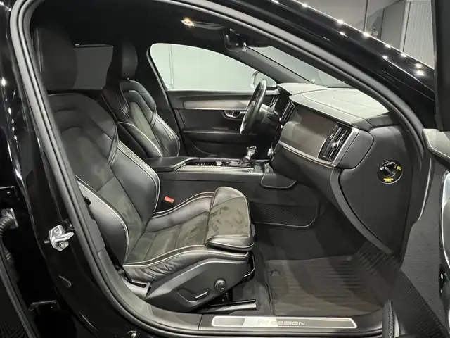 Volvo V90 view 14