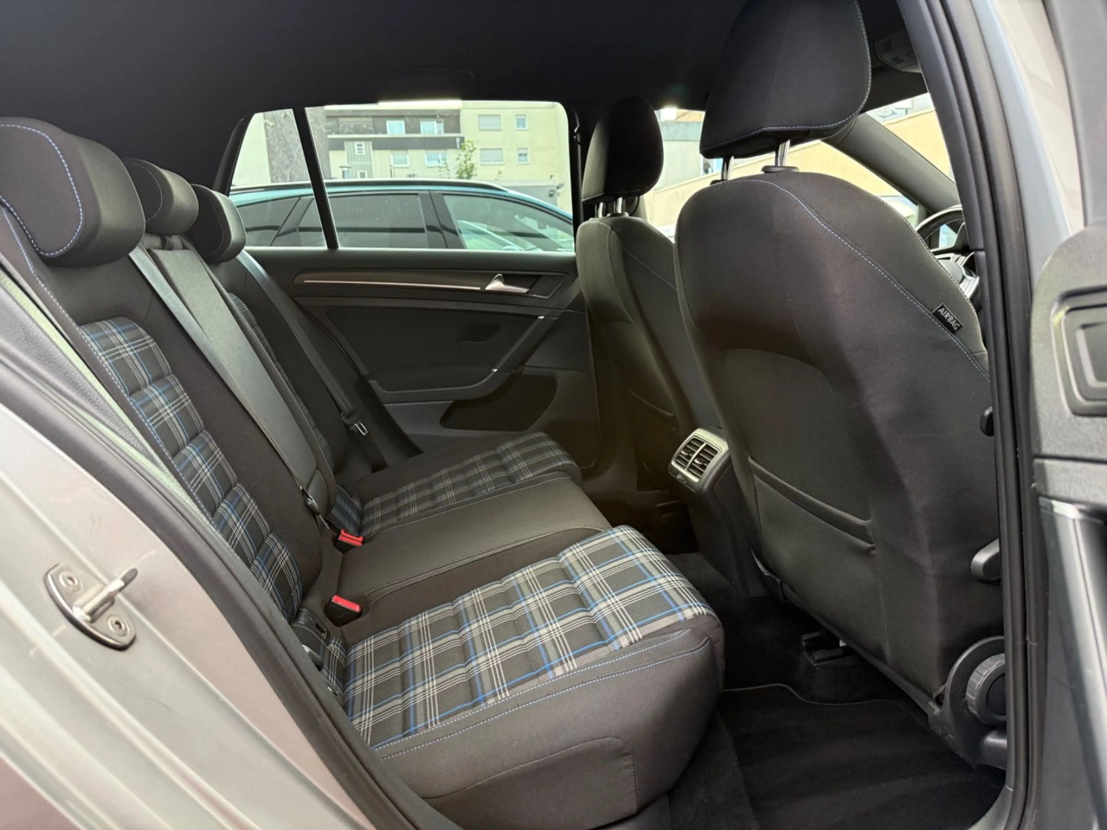 Volkswagen Golf VII Lim. GTE *1.HD*ACC*VIRTUAL*KAMERA*SPUR — photo 12