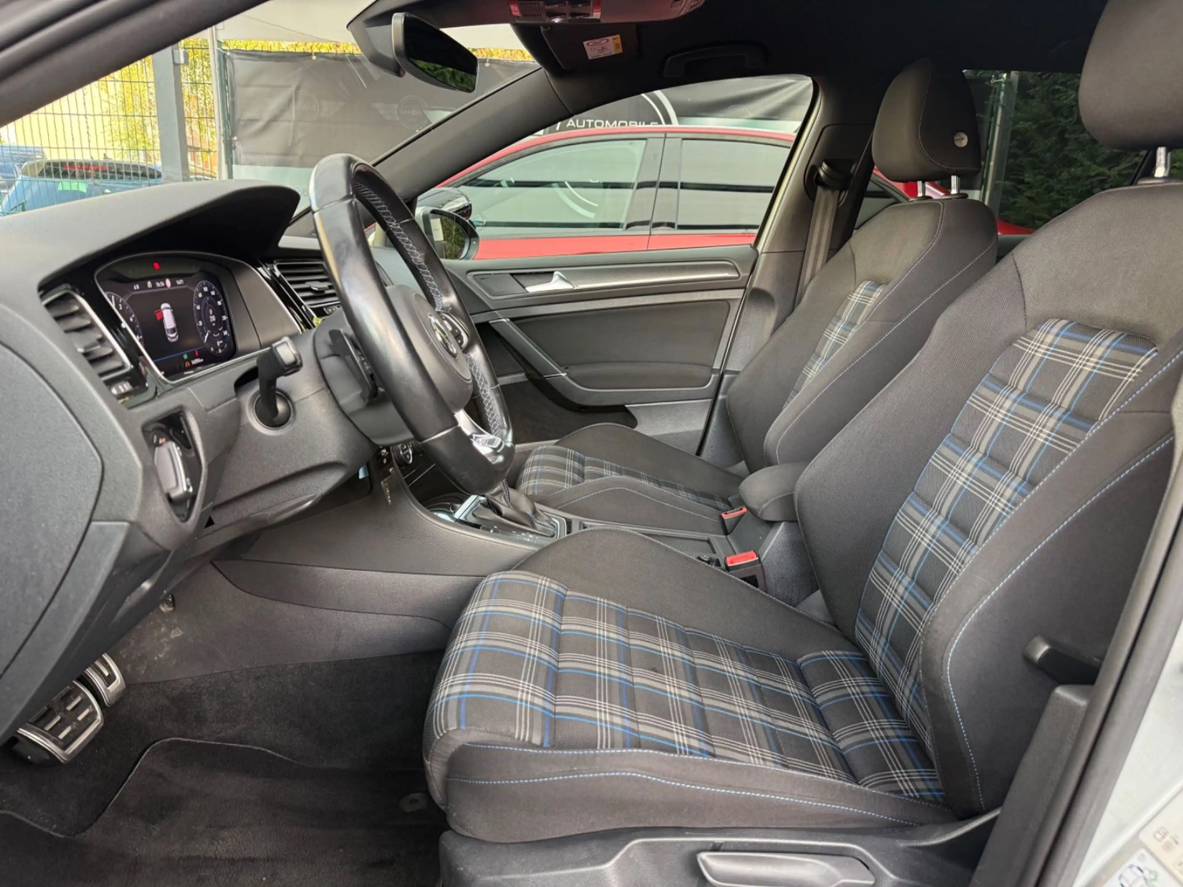 Volkswagen Golf VII Lim. GTE *1.HD*ACC*VIRTUAL*KAMERA*SPUR — photo 9