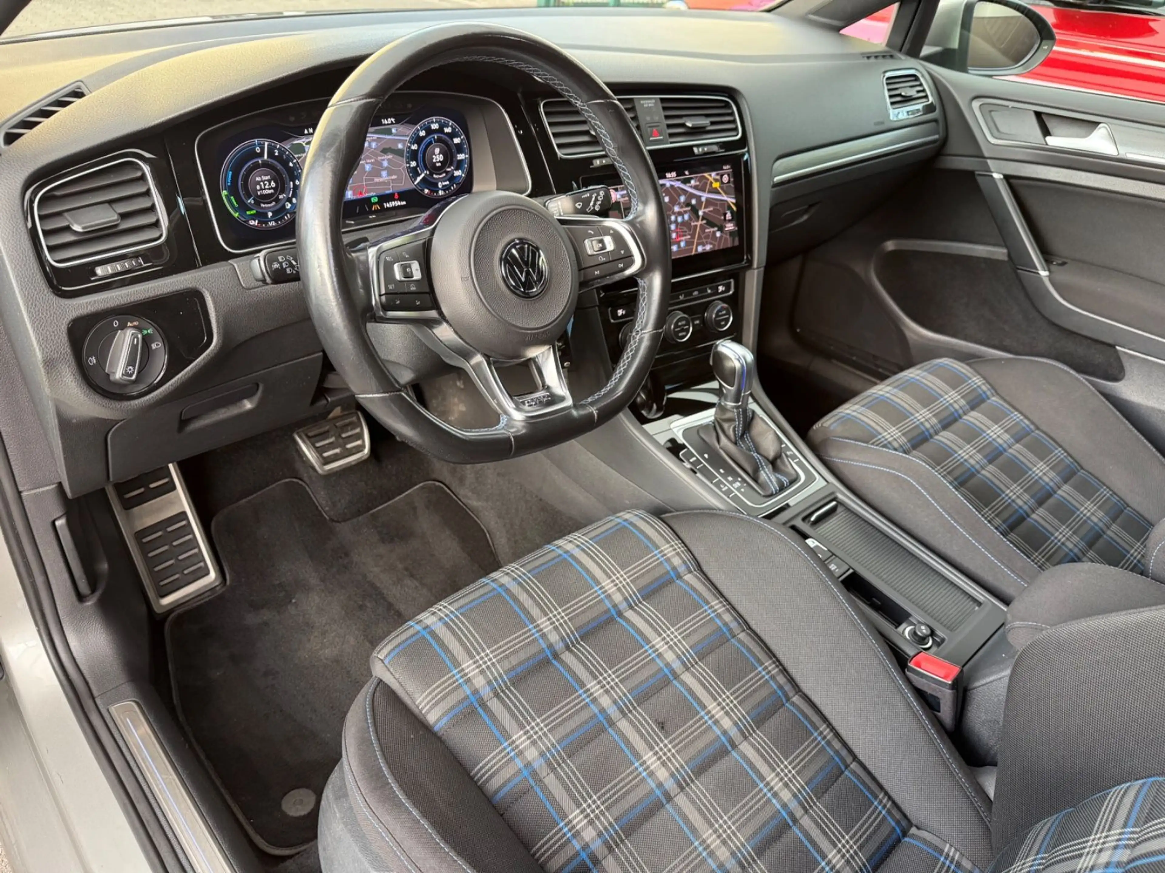 Volkswagen Golf VII Lim. GTE *1.HD*ACC*VIRTUAL*KAMERA*SPUR — photo 10