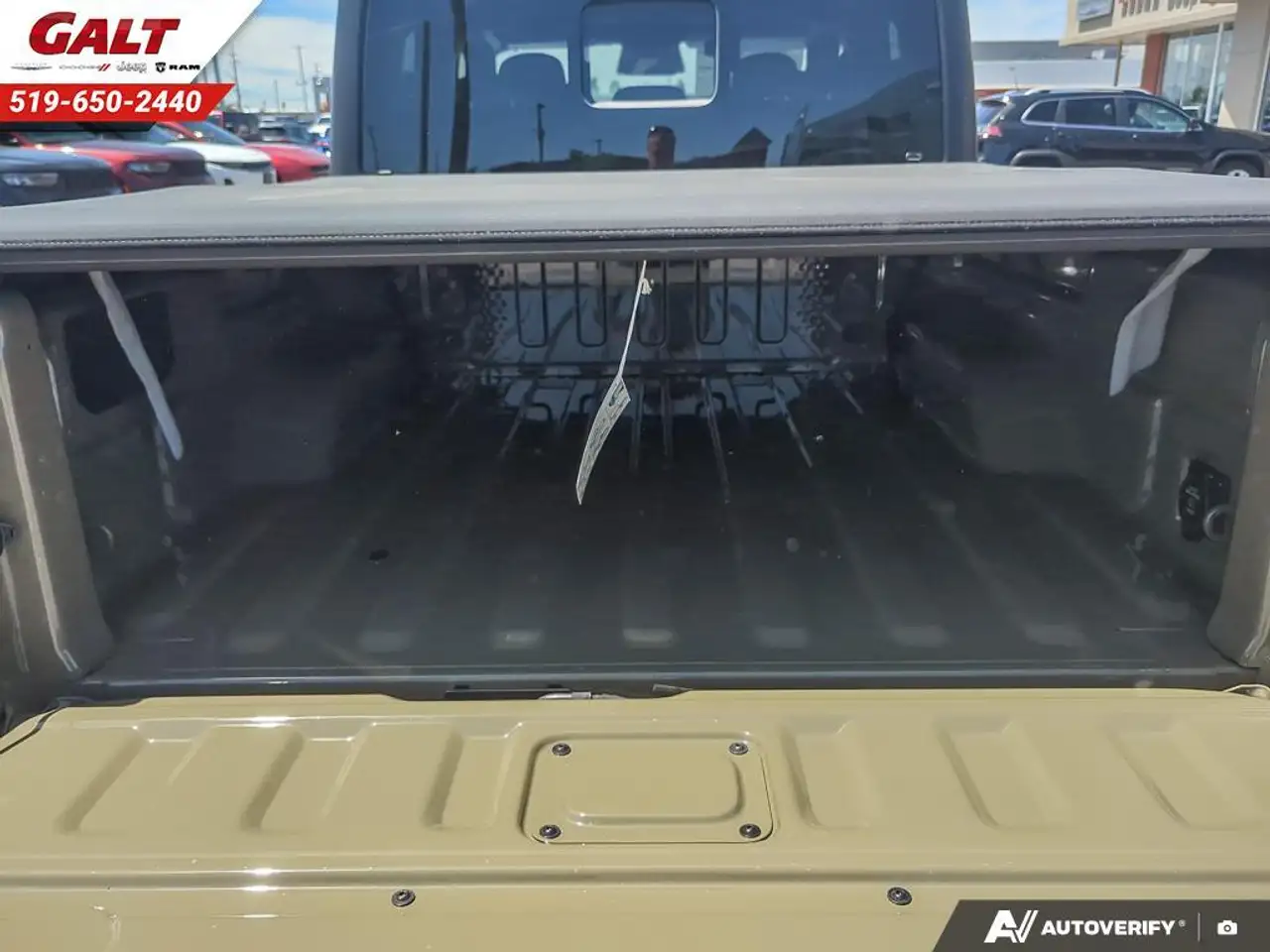 Jeep Gladiator снимка Jeep Gladiator