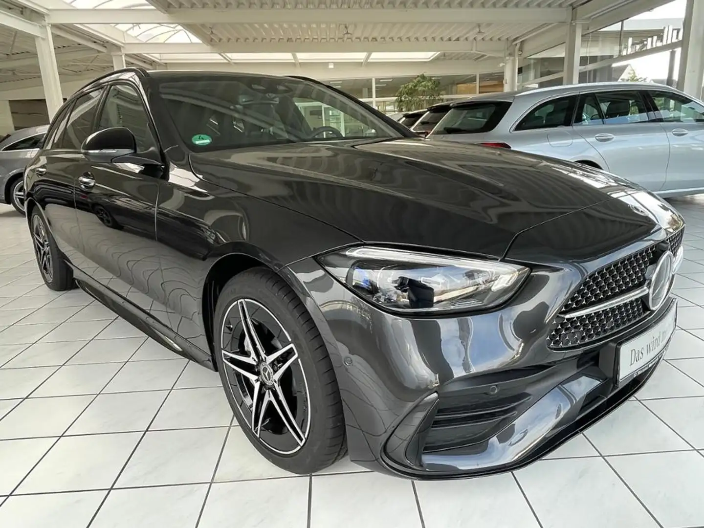 Mercedes-Benz C 300 e T-Modell HUD Night S-Sitz ACC PDC SpurH Grau - 2