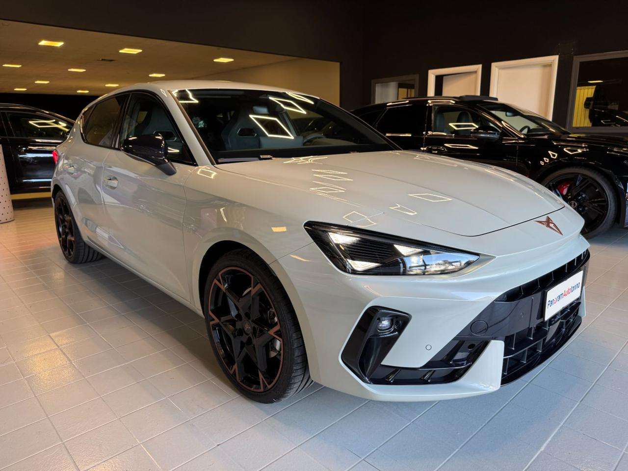 CUPRA Leon 1.5 e-Hybrid 204 CV DSG