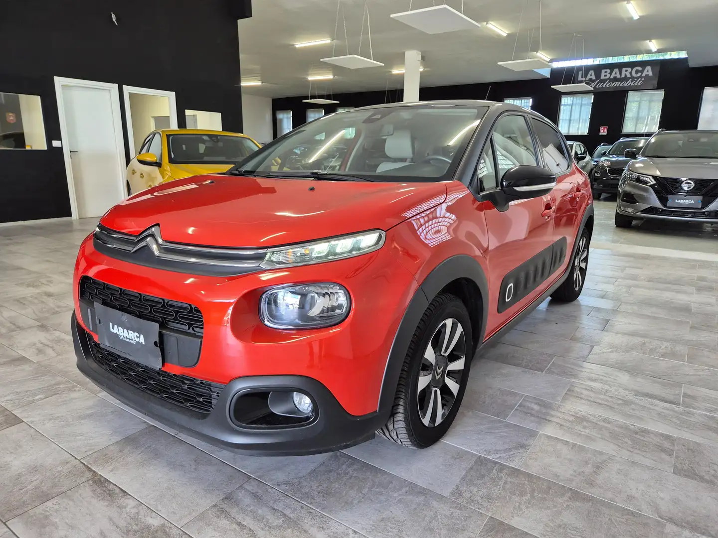 Citroen C3 C3 Aircross 1.2 puretech Shine 82cv Rosso - 2