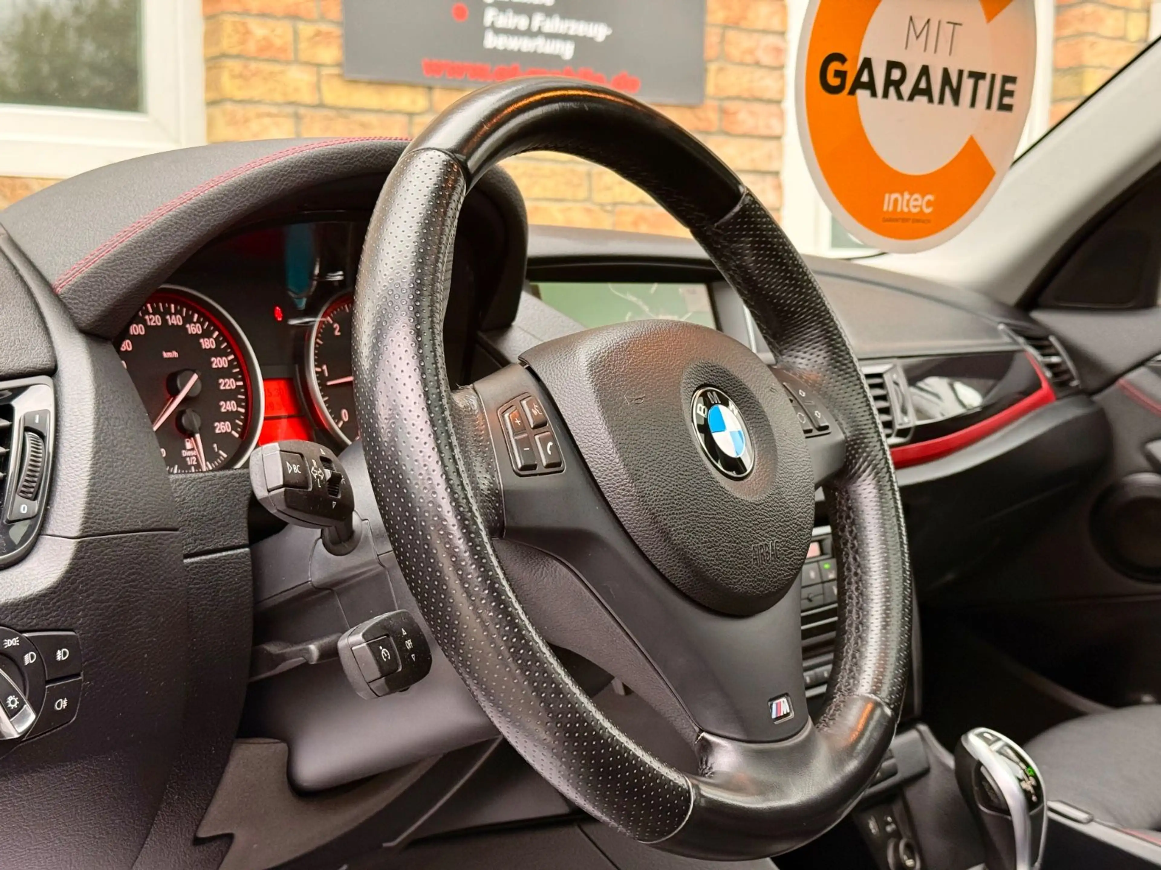 BMW X1 xDrive 20d Sportpaket |AHK|Kamera|Navi|LED — photo 15