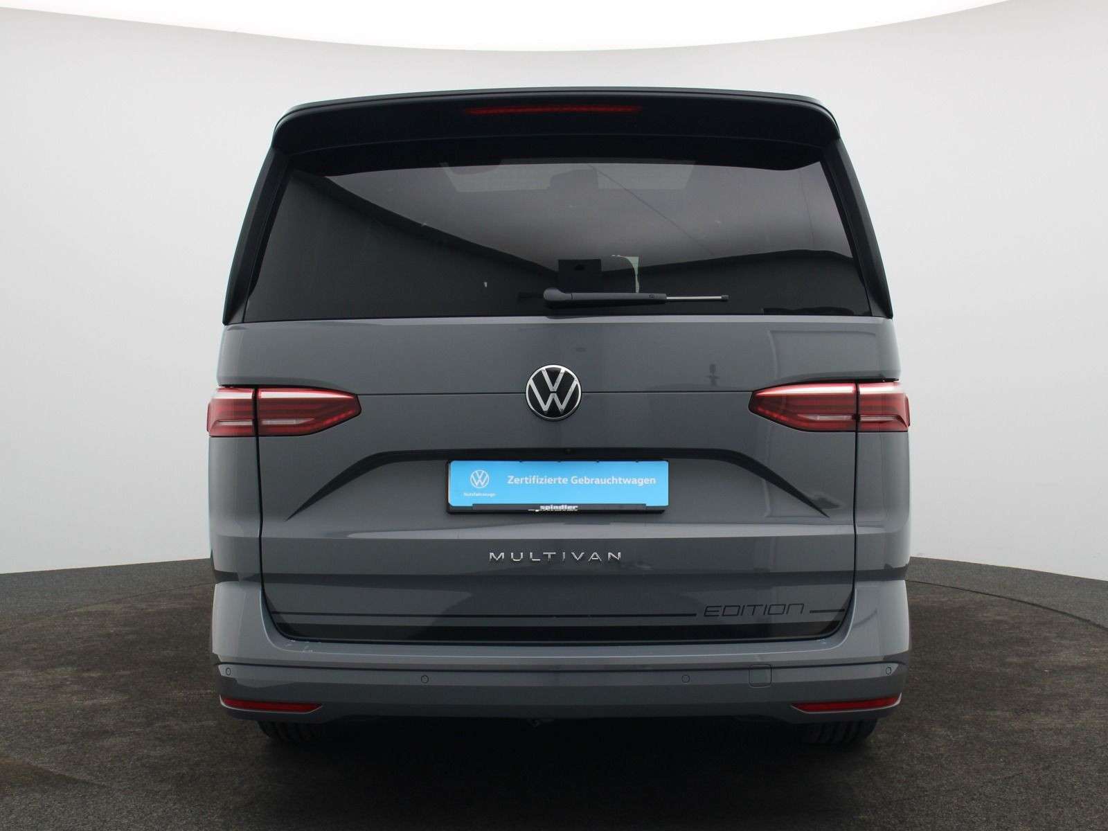 Volkswagen T7