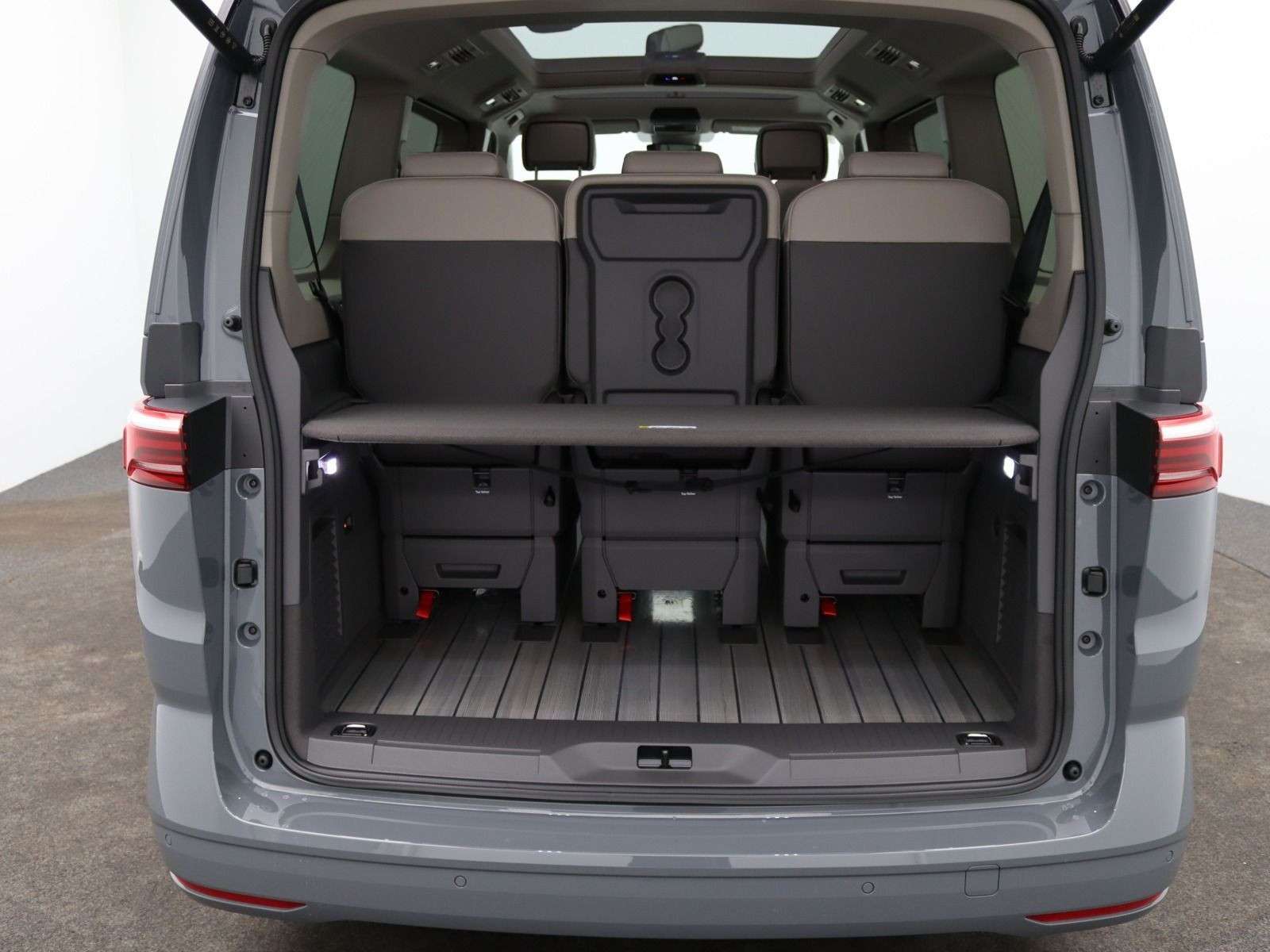 Volkswagen T7