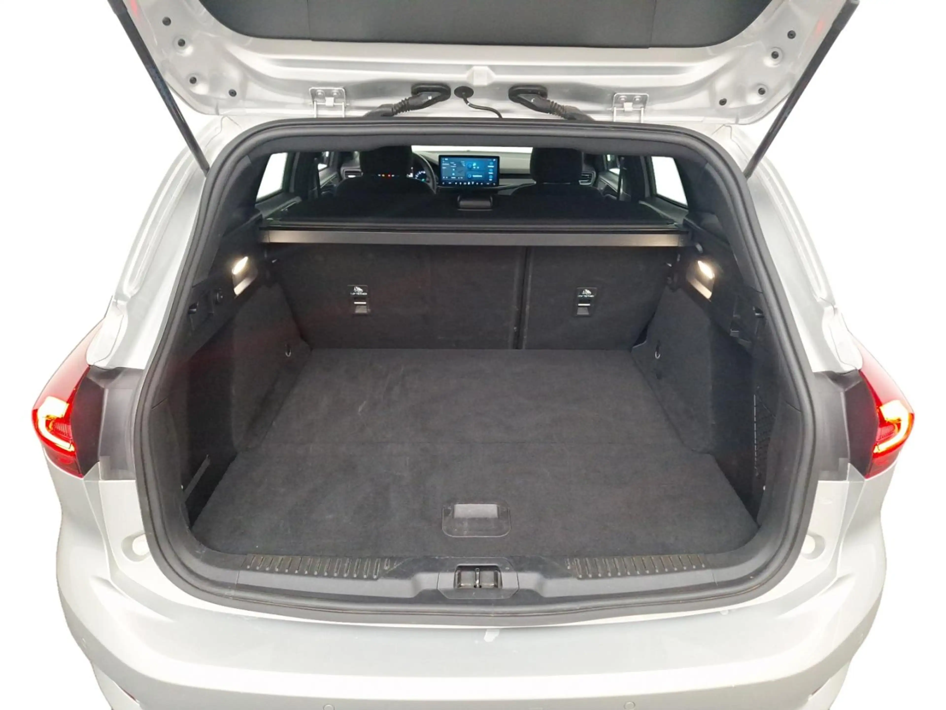 Ford Focus ST-LINE BREAK AUTOMAAT *CARPLAY*CAMERA+SENSOREN*ZE — photo 6