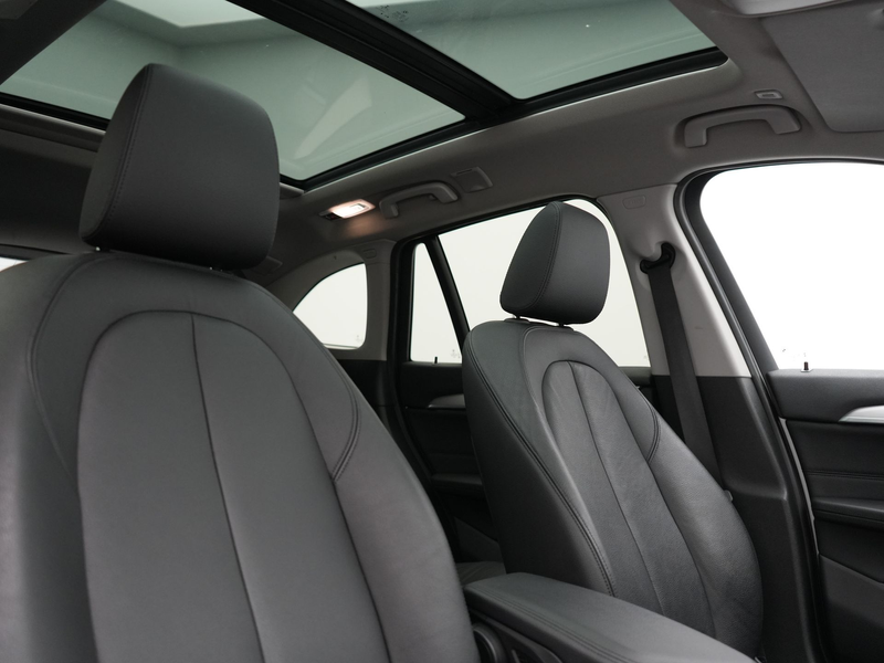 BMW X1 xDrive25e Advantage PHEV 221pk Dealer O.H. | Trekh — photo 5