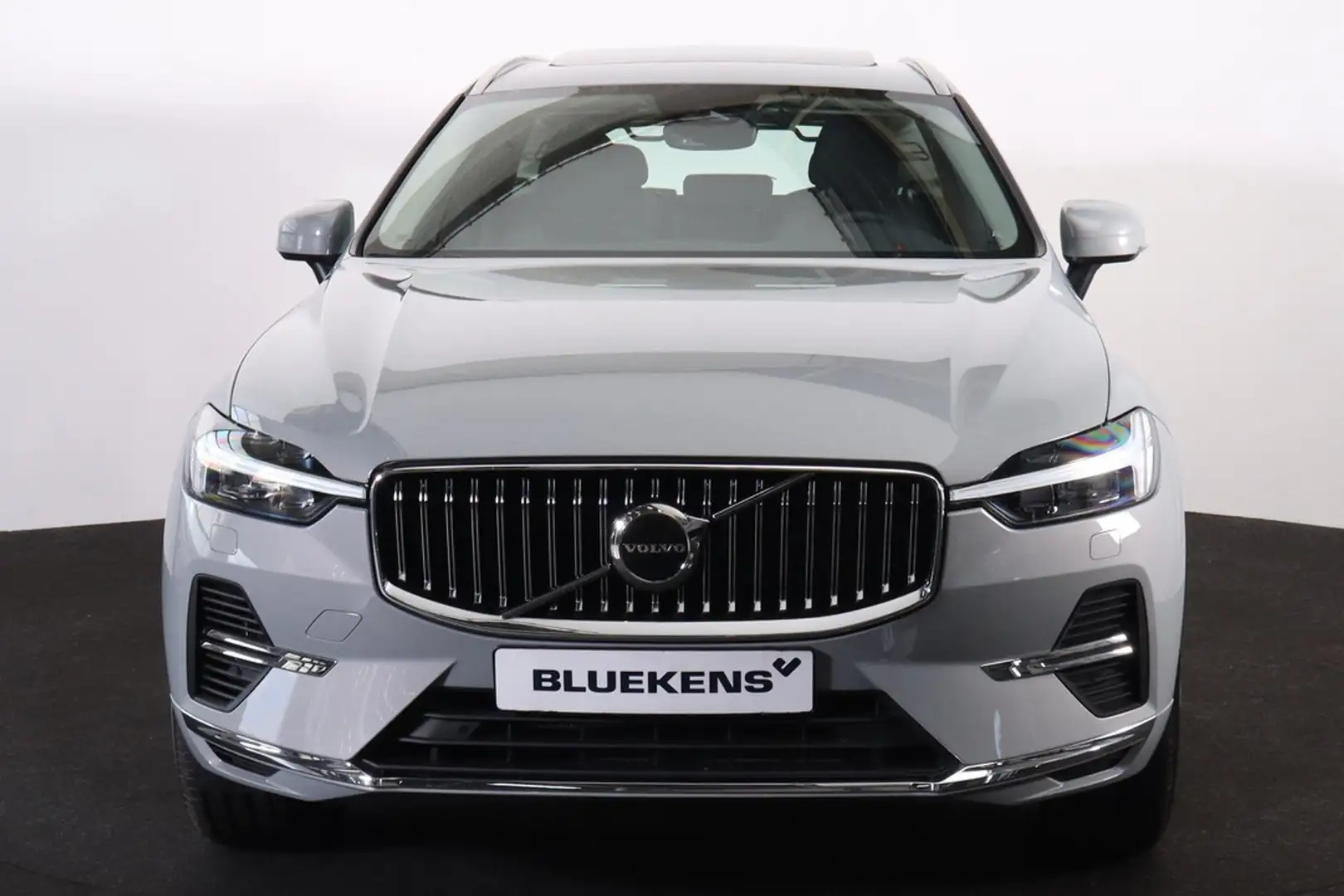 Volvo XC60 T6 Recharge AWD Core Bright - LONG RANGE - Panoram Grijs - 2