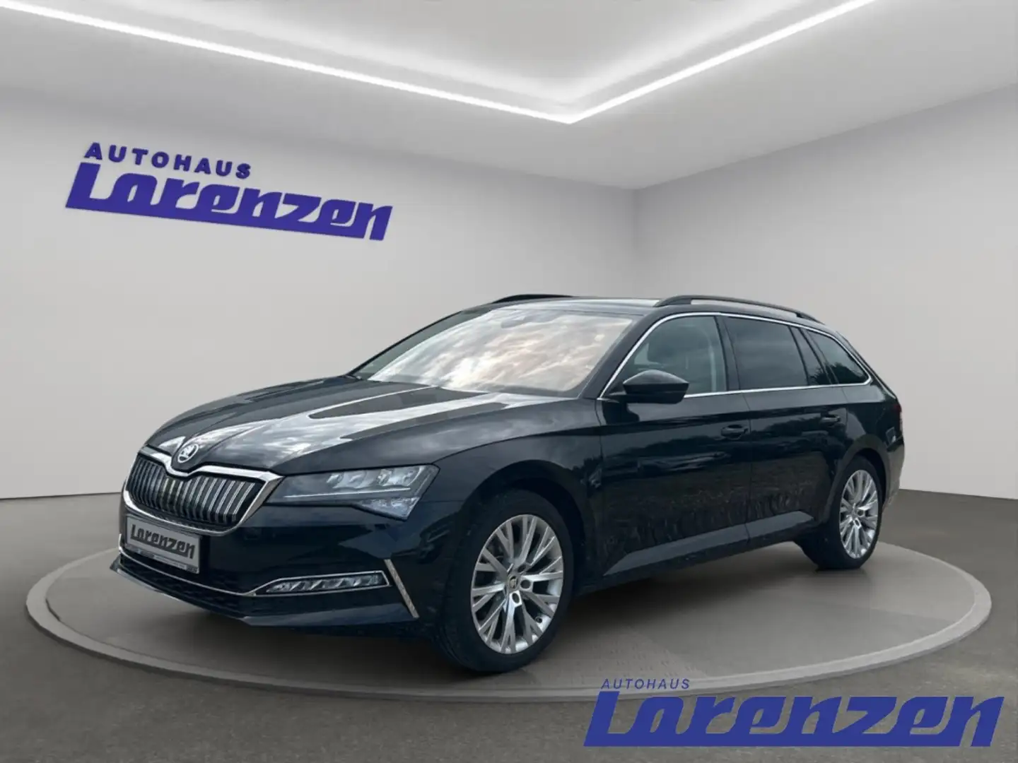 Skoda Superb Hybrid Plug-In Ambition AD StandHZG Navi Digitales Czarny - 1