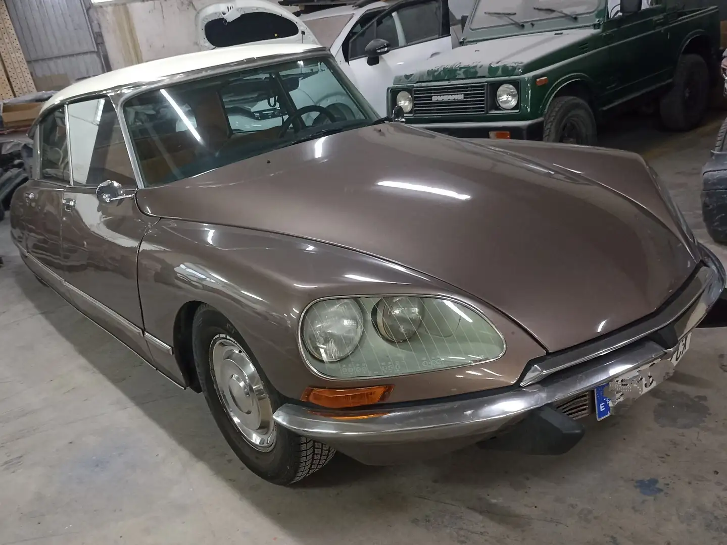 Citroen DS - 2