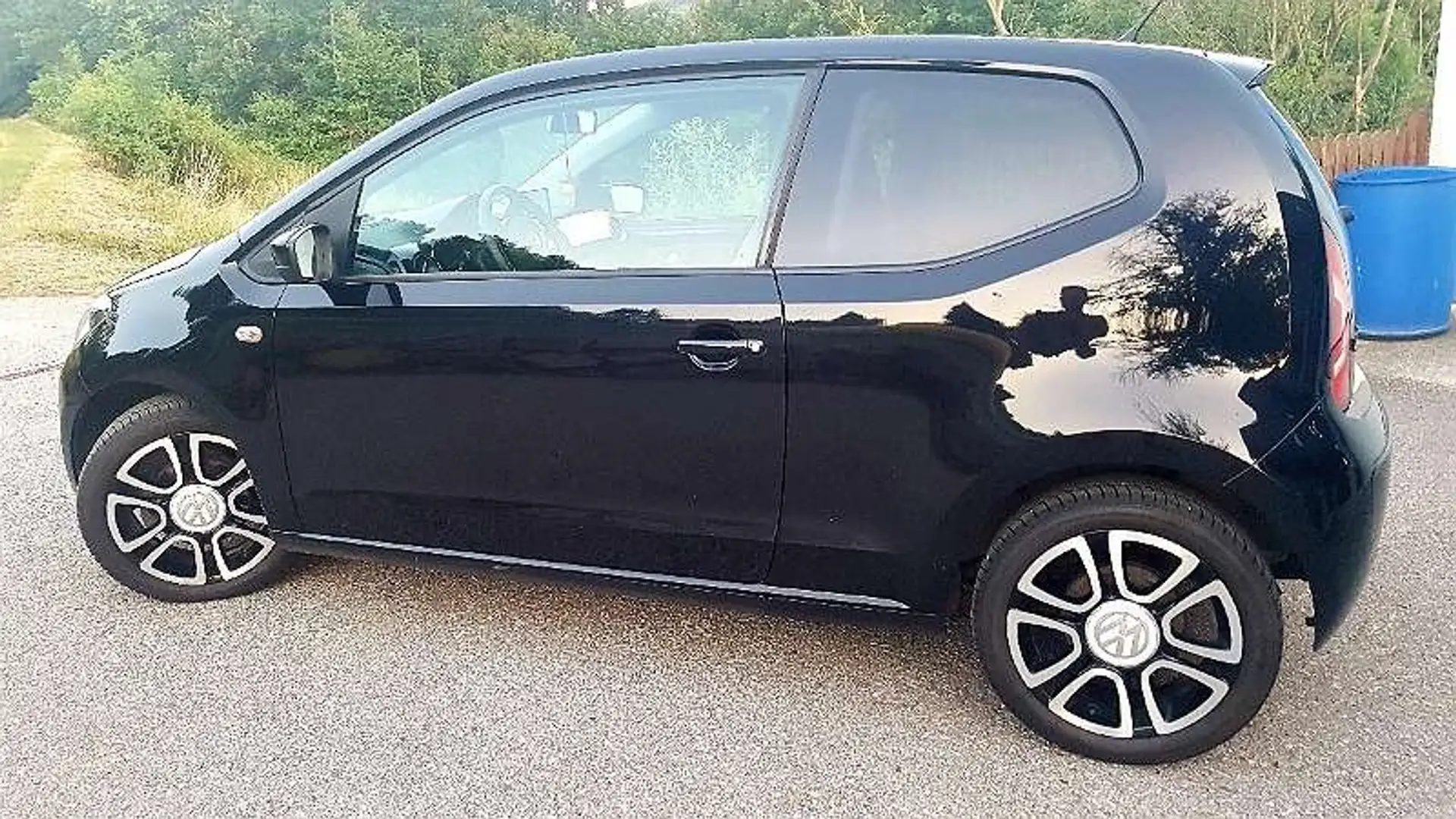 Volkswagen up! Up 1,0 black up! BMT black up! Schwarz - 1