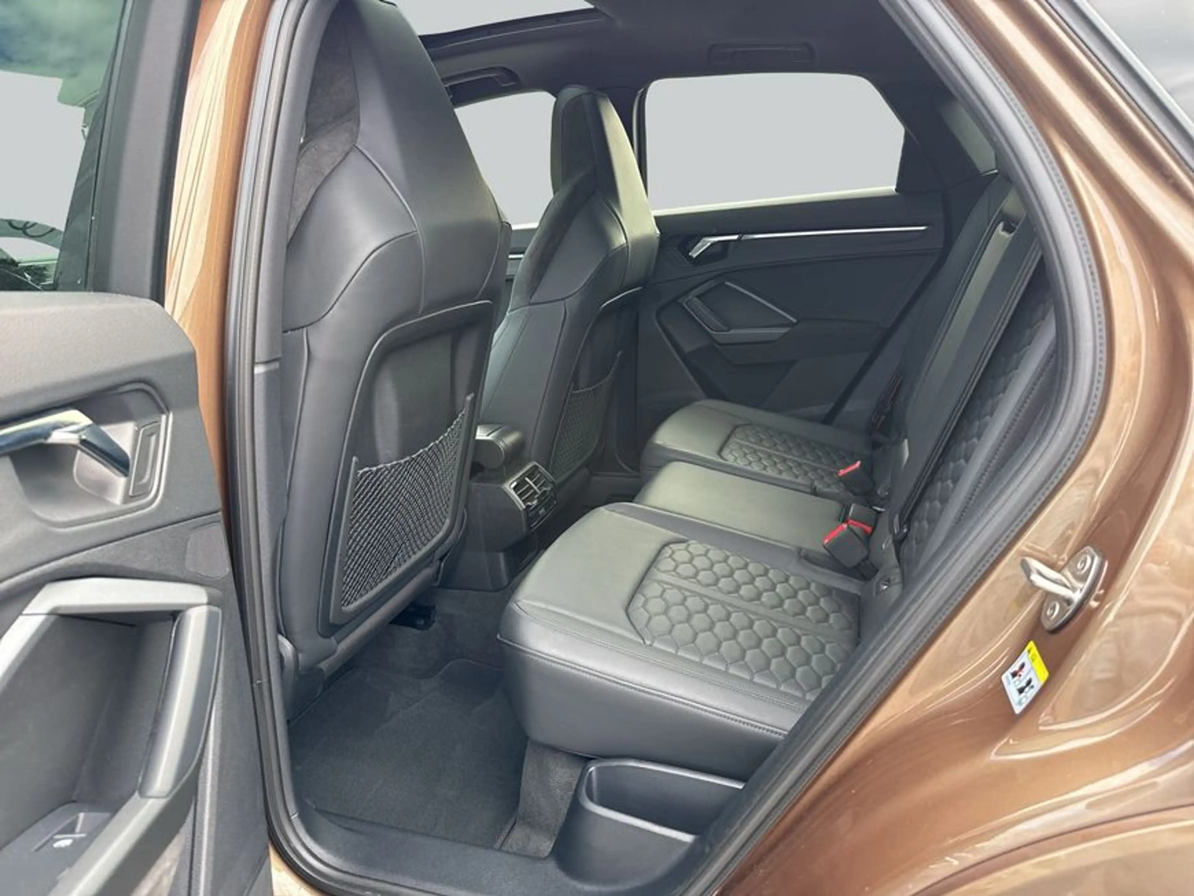 Audi RS Sportback 2.5 TFSI quattro AHK MATRIX PANO — photo 11