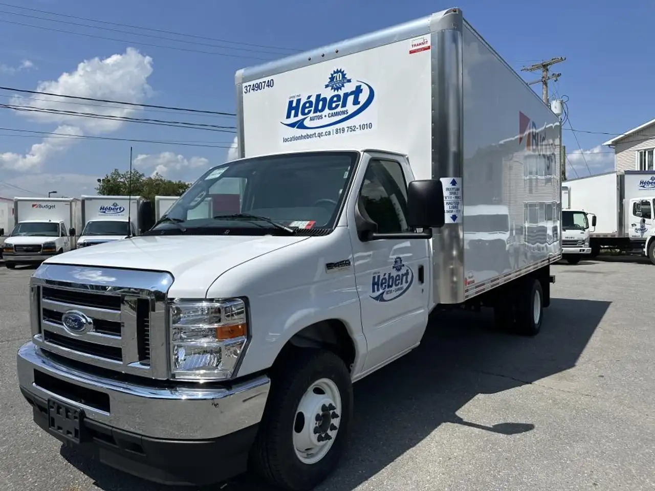 Ford E-450 photo Ford E-450