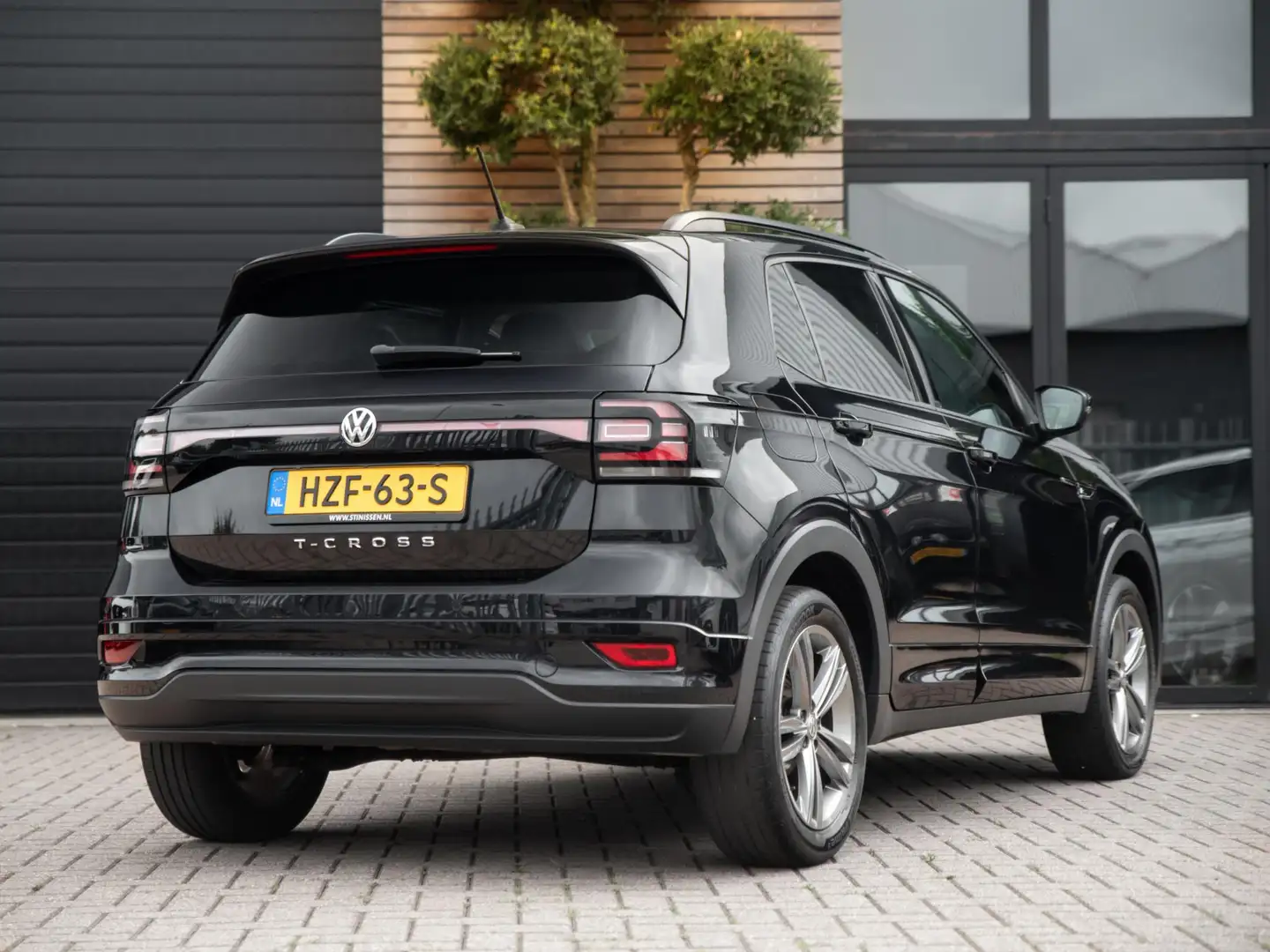 Volkswagen T-Cross 1.0 TSI Life / R Line / LED / ACC / Virtual Cockpi Noir - 2