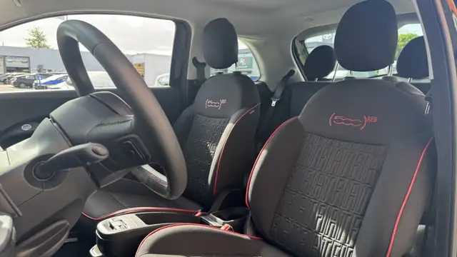 Fiat 500 view 8