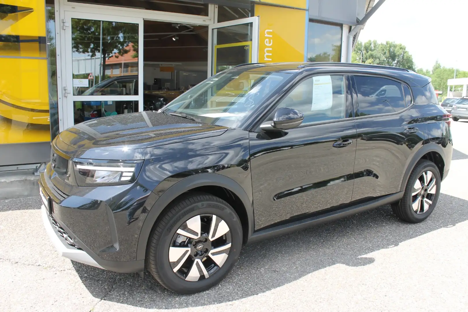 Opel Frontera Hybrid 1.2 GS SHZ|NAVI|RÜCKFAHRKAMERA| Schwarz - 2