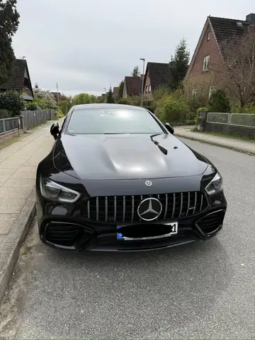 Mercedes-Benz COUPE 63  4-Matic+