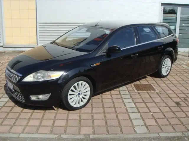 Ford Mondeo 2.0 TDCi SW DPF !!TITANIUM !!